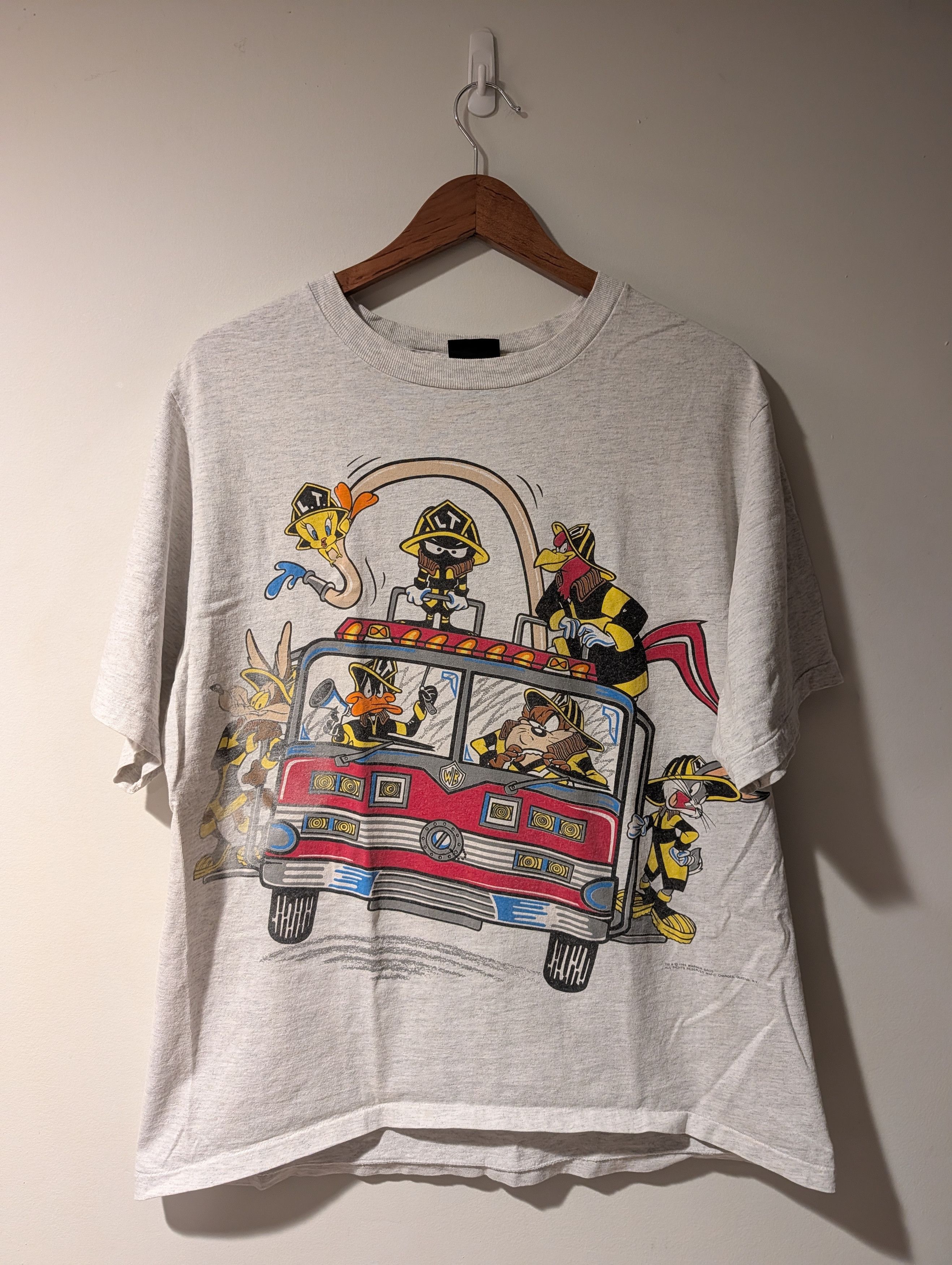 Cartoon Network Vintage 1994 Looney Tunes Firefighter T-Shirt Changes Size US XL / EU 56 / 4 - 1 Thumbnail