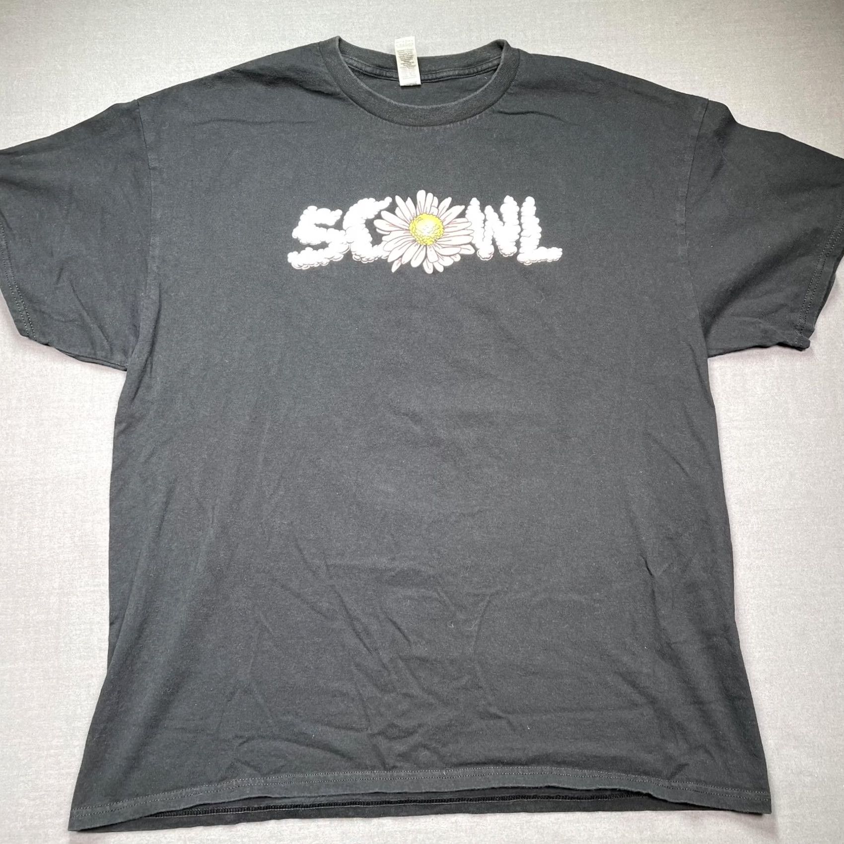 Gildan Scowl Flatspot Shirt Mens XL Black Flower Graphic Hardcore Band Tee Gildan Size US XL / EU 56 / 4 - 3 Thumbnail