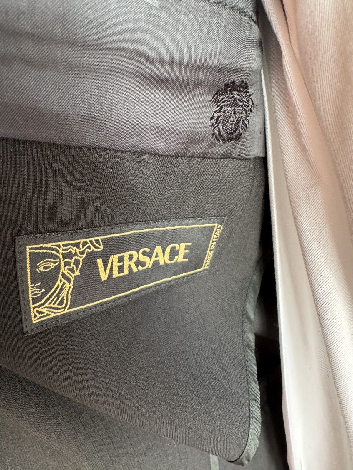 Versace versace suit 48 black Size 48R - 4 Thumbnail
