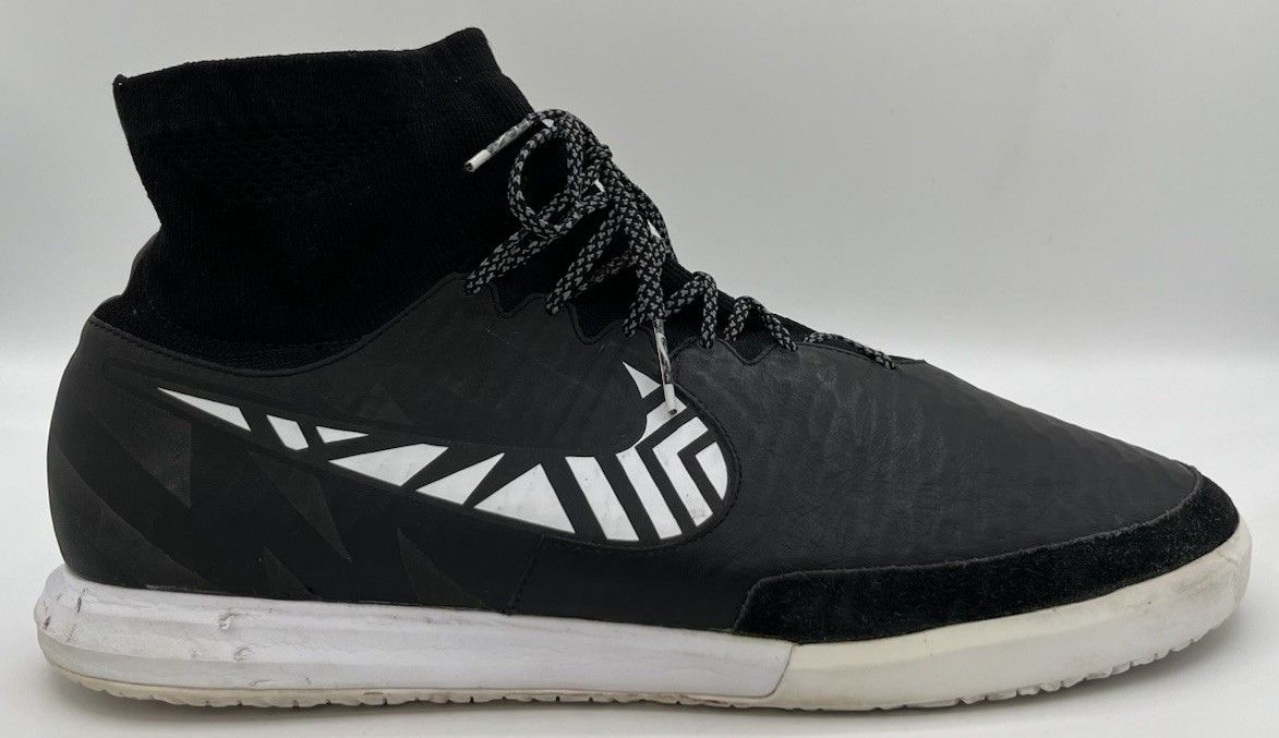 Nike Nike MagistaX Proximo Street IC Indoor Soccer Futsal Size 12 Size US 12 / EU 45 - 8 Thumbnail