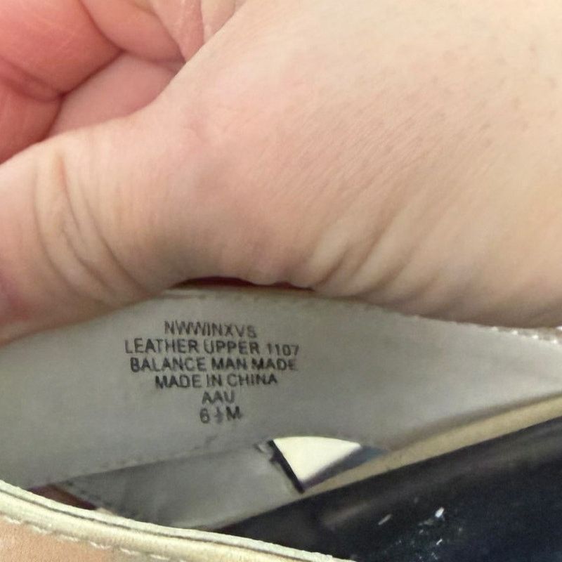 Nine West Nine West Black Cream Leather Slip On Wood Heels Sz 6.5 Size US 6.5 / IT 36.5 - 6 Thumbnail