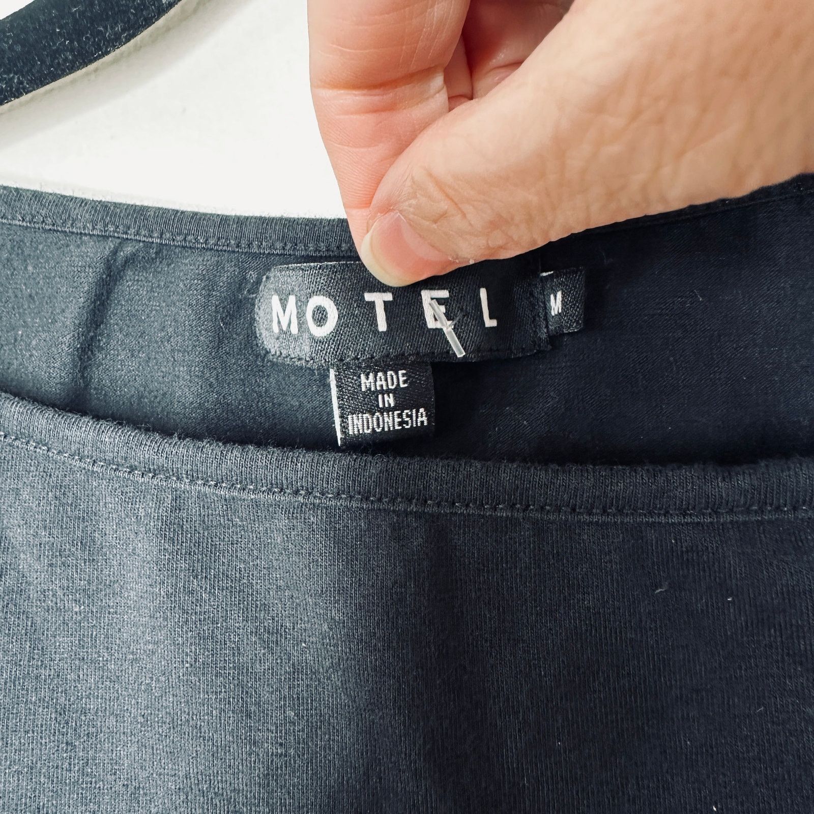 Other Motel Black Long Sleeve Round Neck Top Size M / US 6-8 / IT 42-44 - 4 Thumbnail