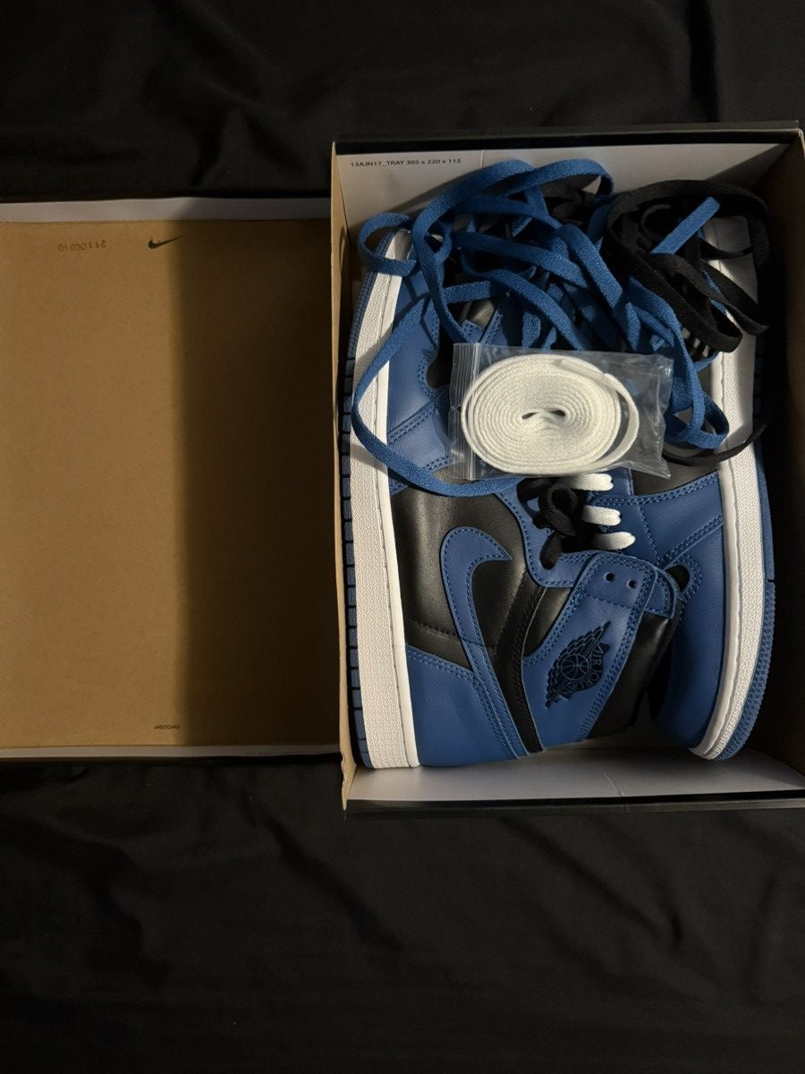 Jordan Brand Jordan 1s Size US 9.5 / EU 42-43 - 6 Thumbnail