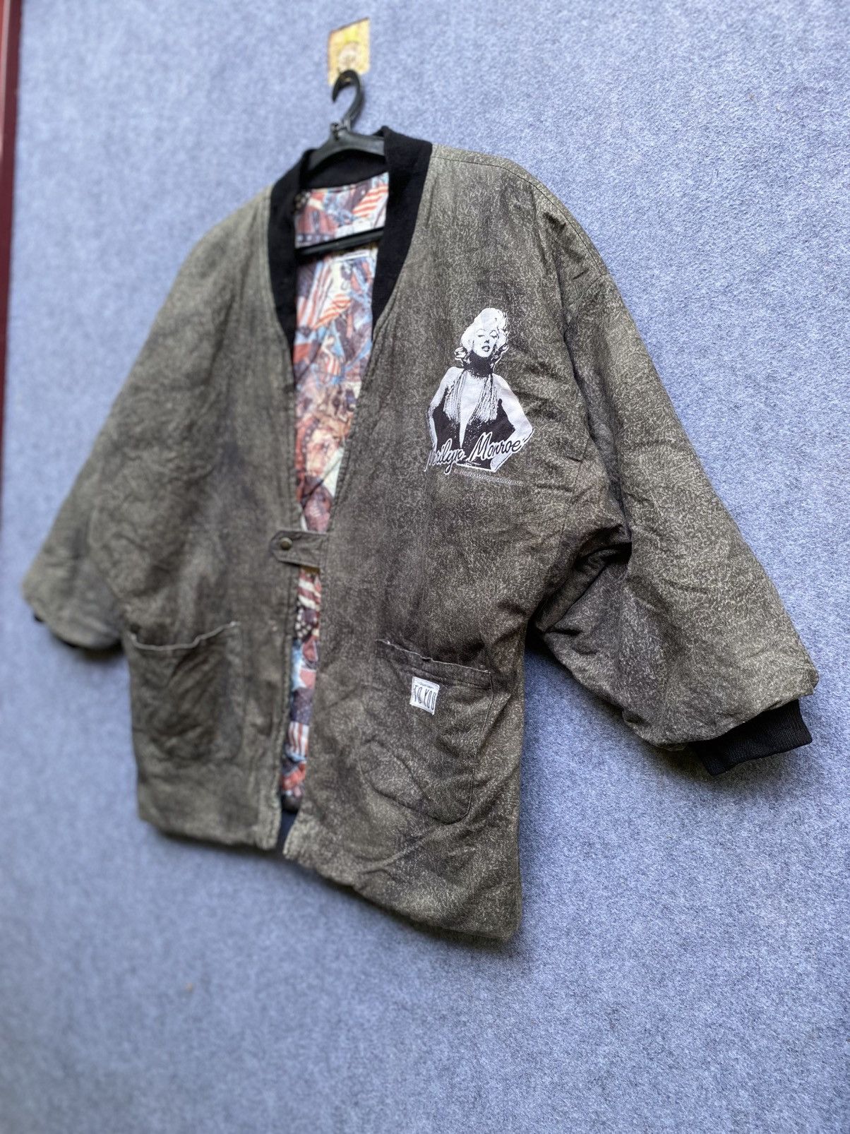 Vintage Vintage merilyn monroe kimono jacket Size US M / EU 48-50 / 2 - 2 Thumbnail