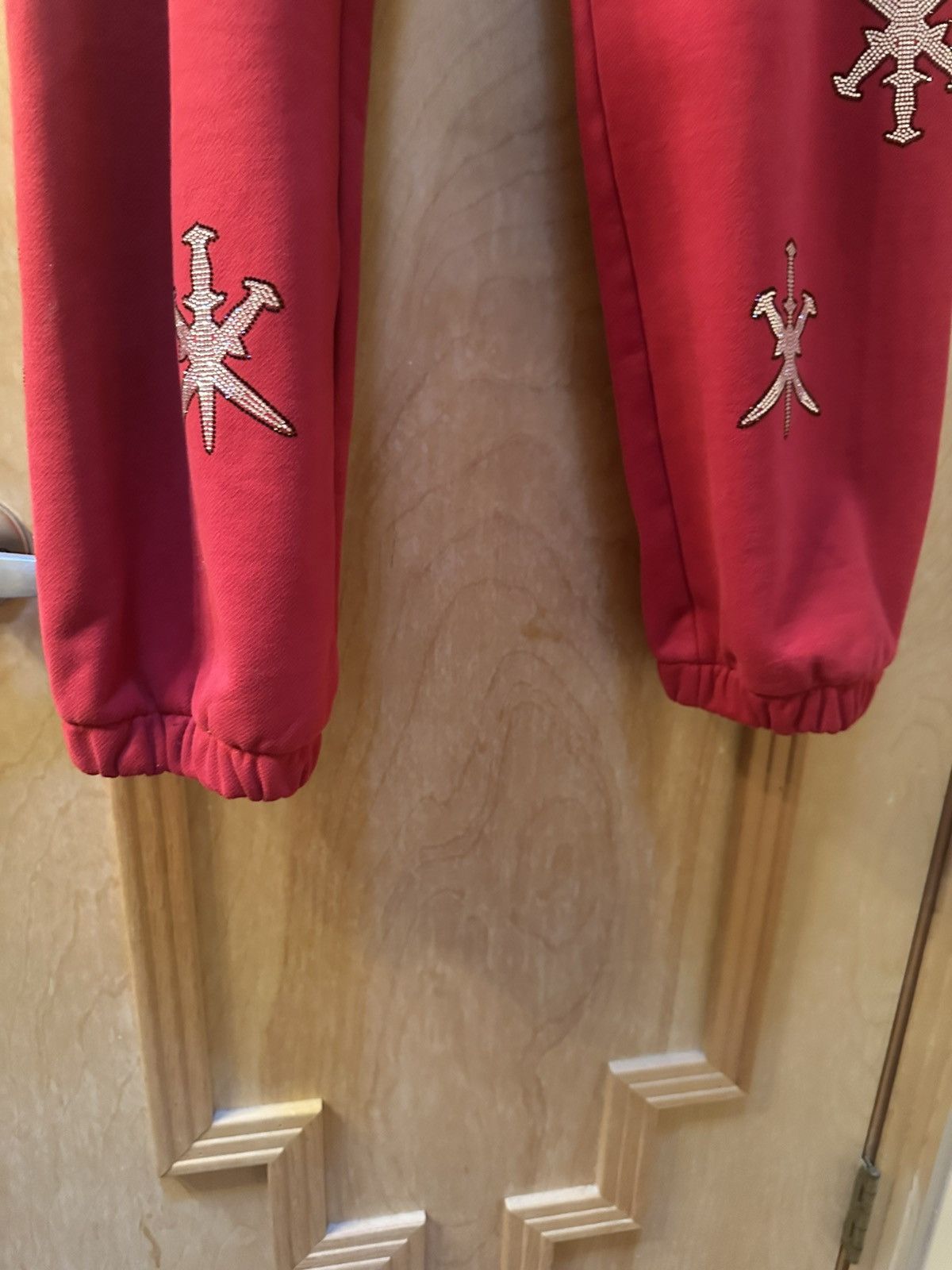 Unknown London Unknown London Red Dagger Rhinestone Sweatpants Size US 32 / EU 48 - 7 Thumbnail