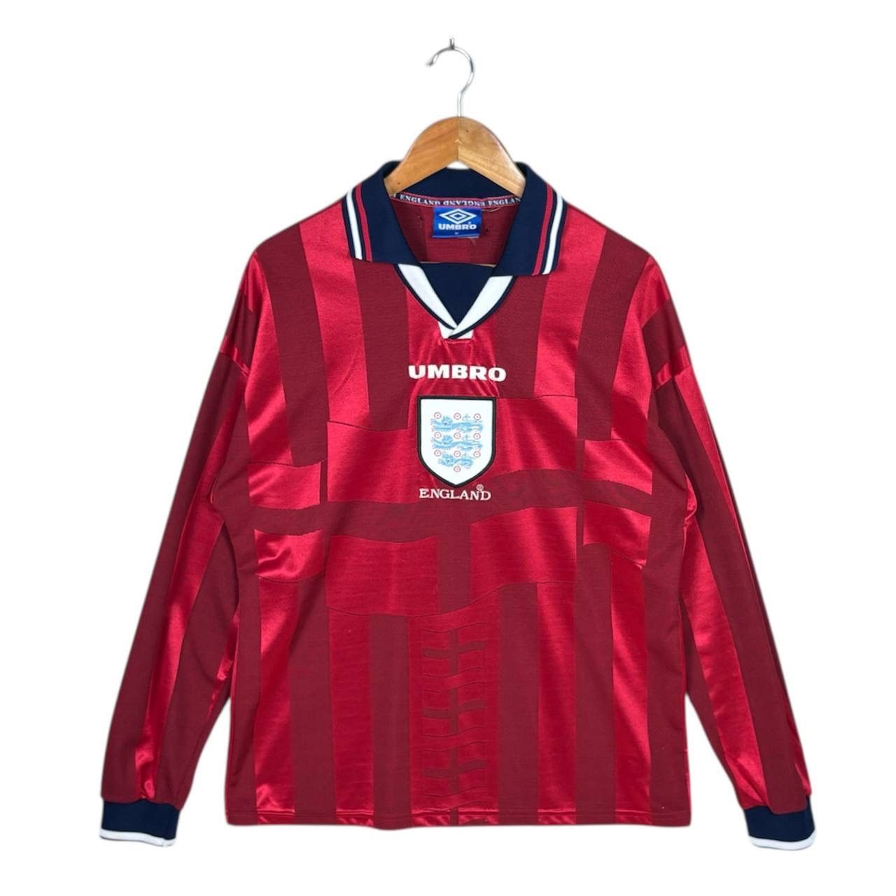 Umbro VINTAGE 1997-99 ENGLAND AWAY LONG SLEEVE SHIRT JERSEY Size US M / EU 48-50 / 2 - 1 Thumbnail