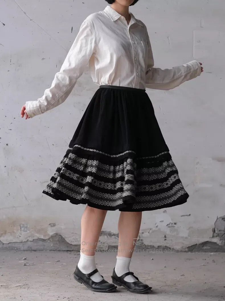 Comme des Garcons Comme Des Garcons size M Poster Style Ethnic Embroidered S Size 23" - 4 Thumbnail