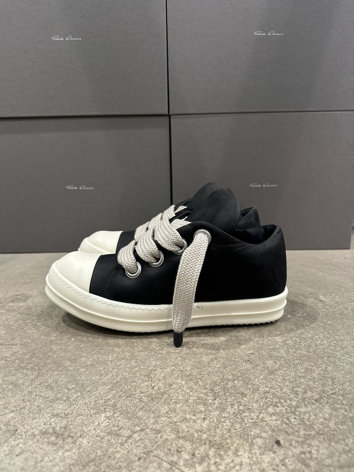 Rick Owens RICK OWENS - Jumbo Lace Padded Low Black Milk Size US 11 / EU 44 - 3 Thumbnail