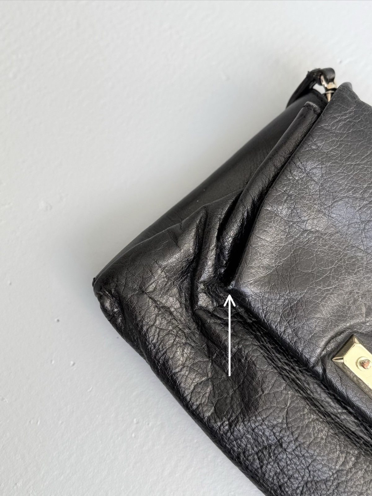 Alexander McQueen Alexander McQueen Black Leather Crossbody Bag Skull Logo Size ONE SIZE - 16 Thumbnail