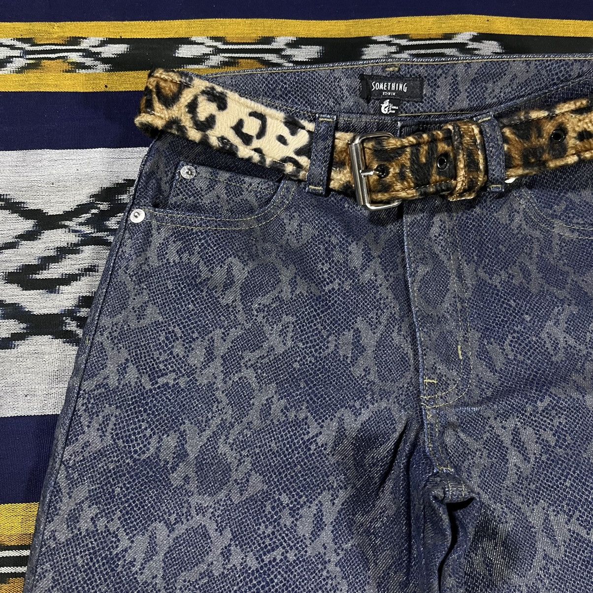 If Six Was Nine Y2K Snakeskin Flare Denim Something Edwin Size US 26 / EU 42 - 4 Thumbnail
