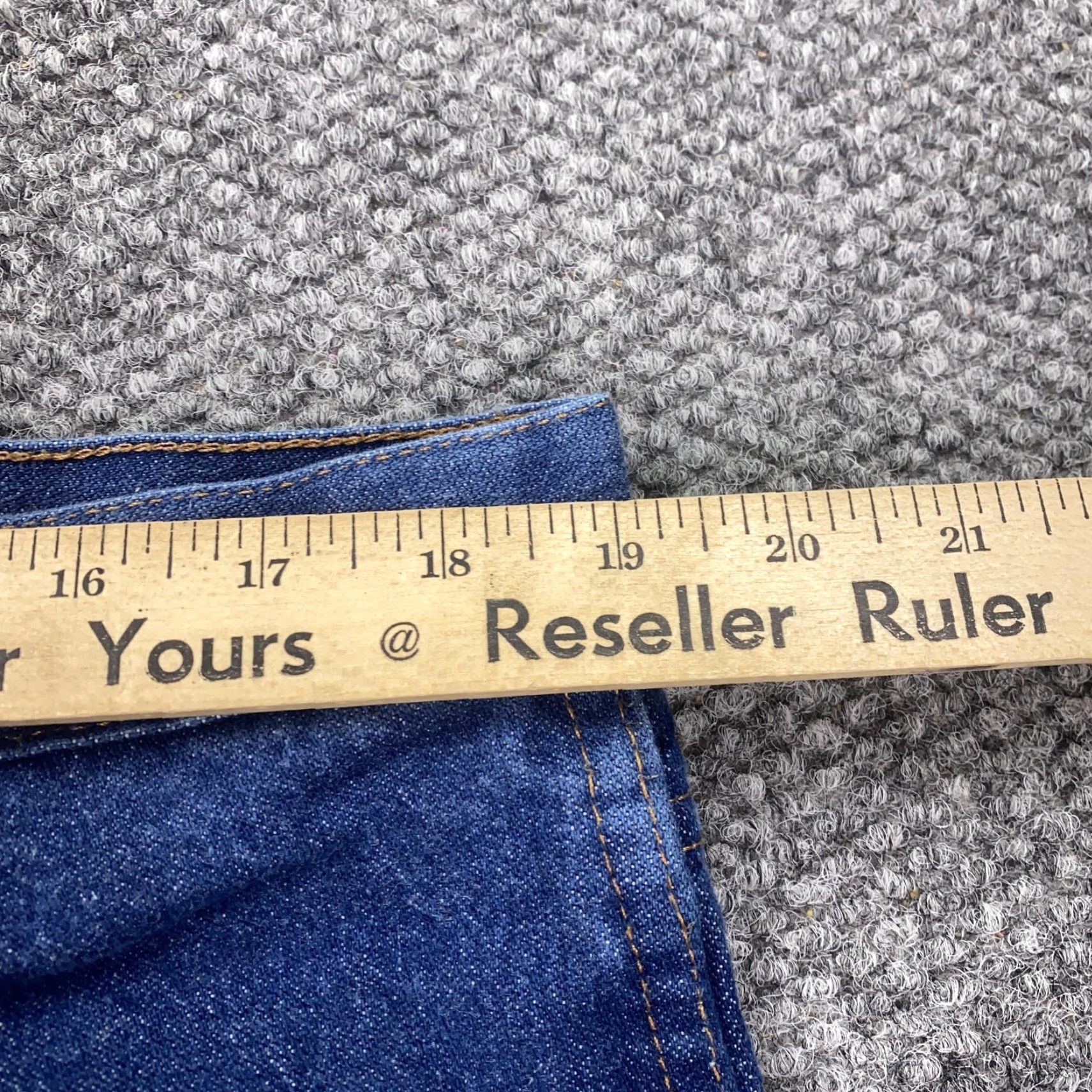 Wrangler Vtg Wrangler Jeans Mens 40x30 Straight Leg Classic Denim Cowboy Western 90s Jeans Mens Blue Solid Five Pocket Wrangler 945NAV Cowboy Mens Size US 40 / EU 56 - 6 Thumbnail
