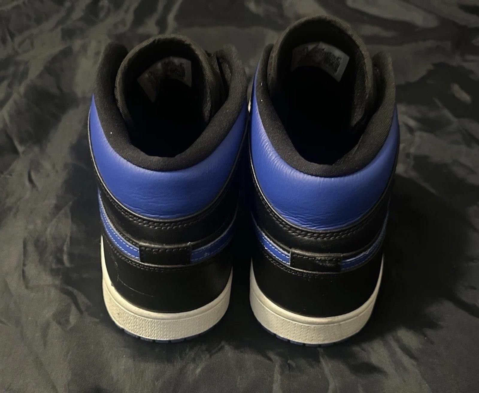 Jordan Brand Nike Air Jordan 1 Royal Blue/Black Retro High OG Size 8.5 Size US 8.5 / EU 41-42 - 5 Thumbnail