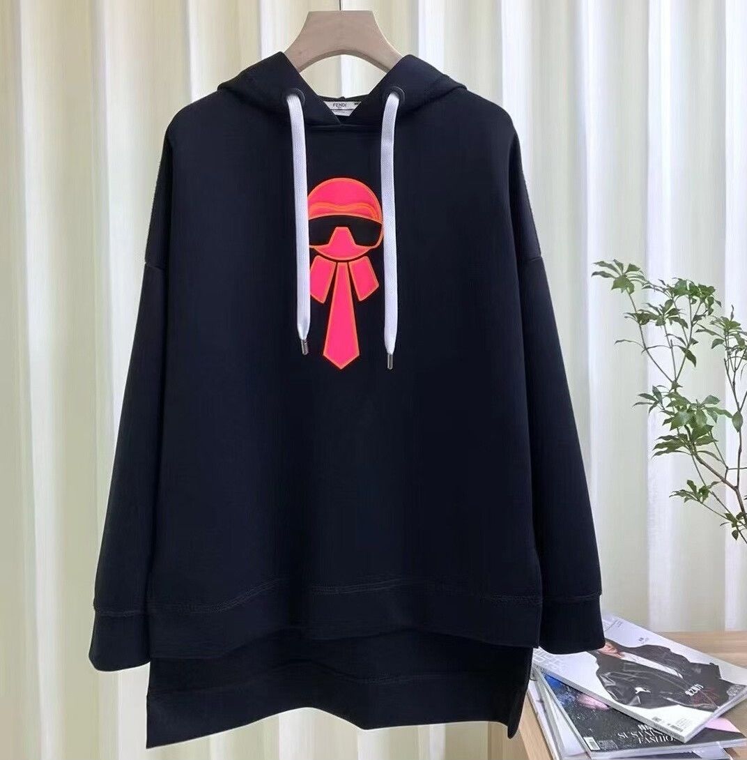 Fendi Fendi Logo Embroidered Hoodie Sweatshirt Size XS / US 0-2 / IT 36-38 - 1 Thumbnail