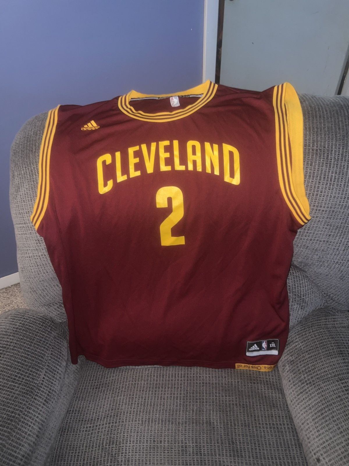 Kyrie Irving #6 Cleveland Cavalier Adidas shops Mens NBA Jersey 2016 Champion Medium M