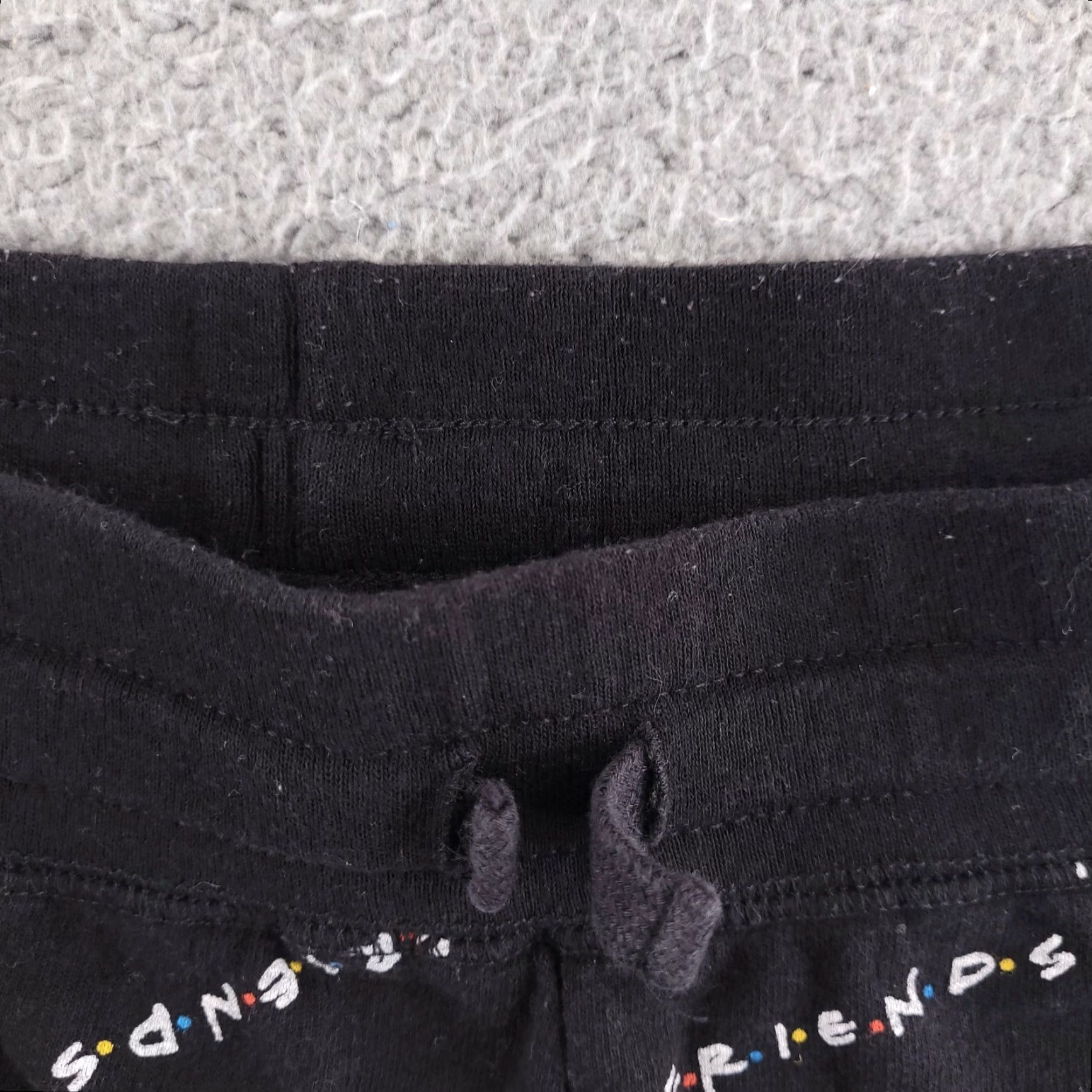 Logo 7 Friends Shorts Womens XL Short Logo TV Show Series Size 40" / US 18 - 4 Thumbnail