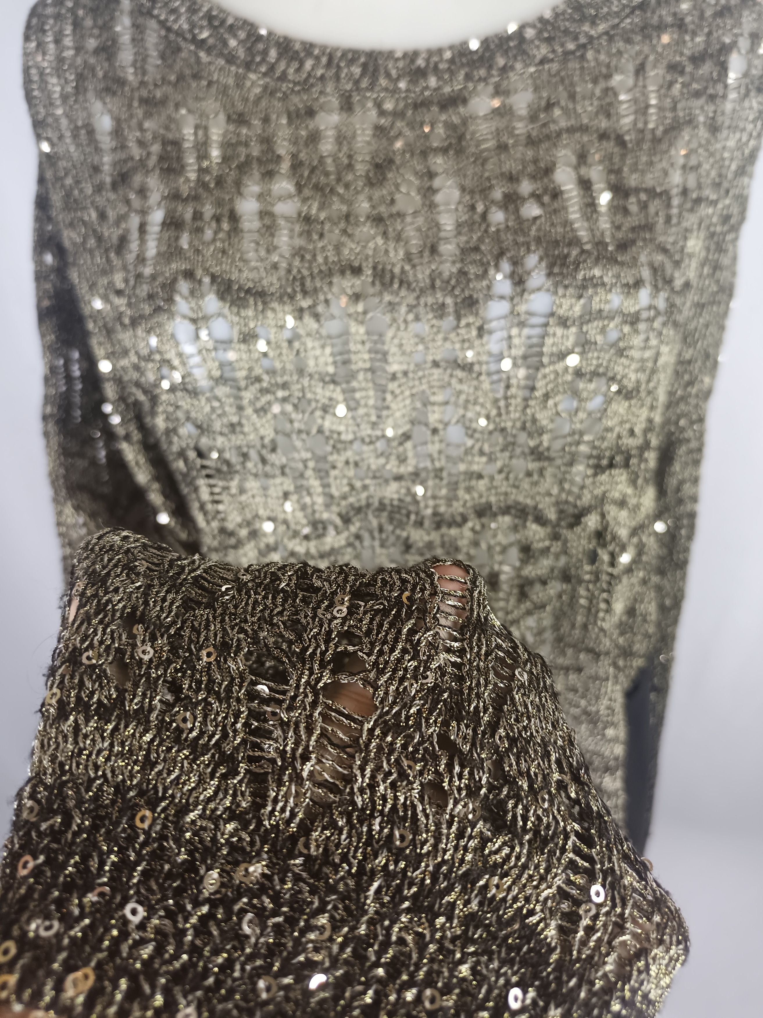 Japanese Brand BESTI BELLI Milan Black Gold Sequin Distressed Knit Size L / US 10 / IT 46 - 10 Thumbnail