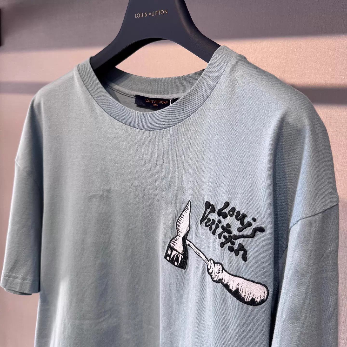 Louis Vuitton Louis Vuitton Light Blue Tool Embroidery SS NWT M Size US M / EU 48-50 / 2 - 4 Thumbnail