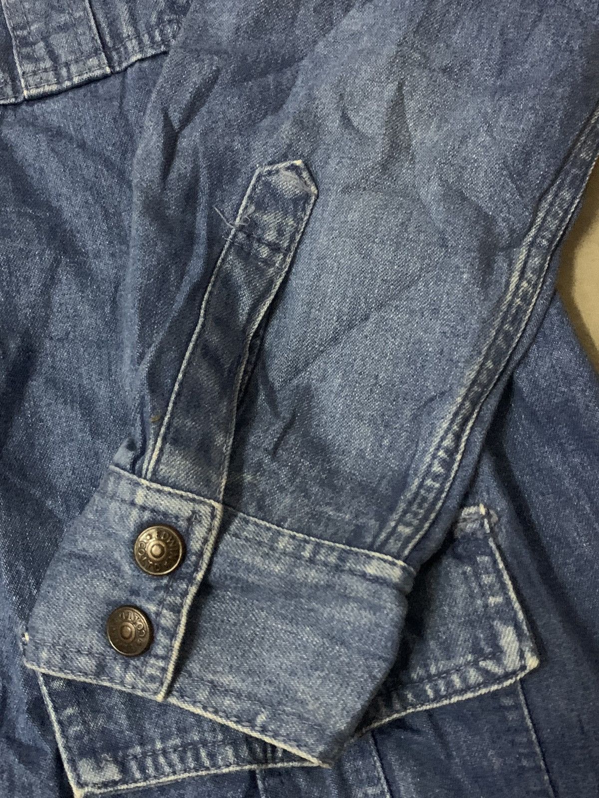 Edwin Vintage 90’s Edwin Denim Shirt Size US L / EU 52-54 / 3 - 7 Thumbnail