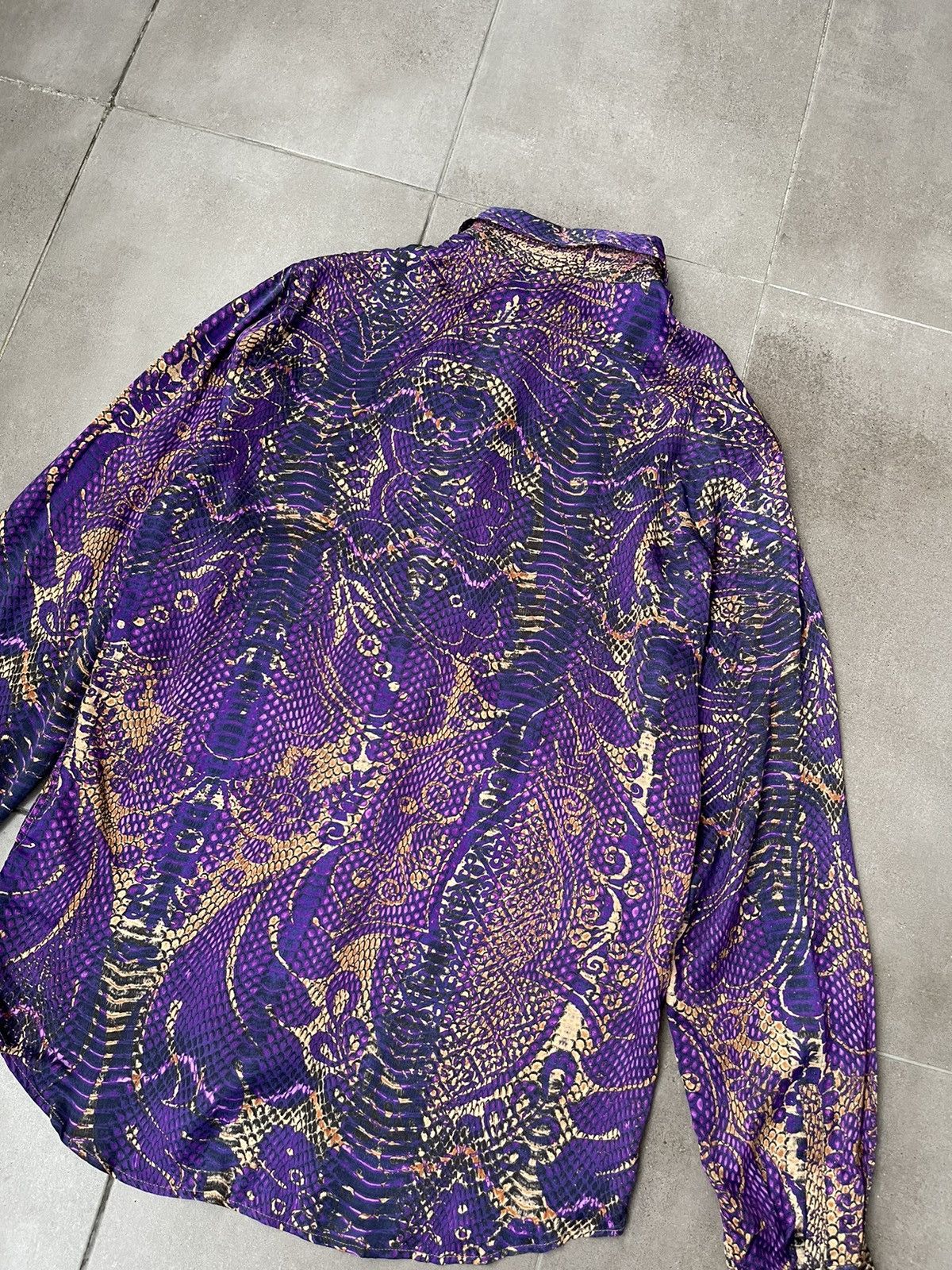 Just Cavalli !DS! FW22 Just Cavalli Animal Print Purple Pattern Shirt Size M / US 6-8 / IT 42-44 - 15 Thumbnail