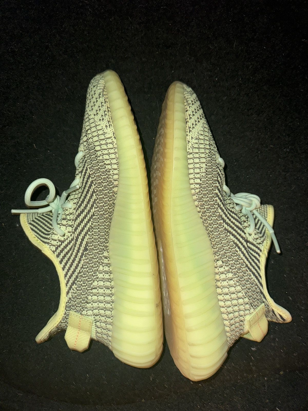 Yeezy Adidas Yeezy 350 yeezyreel v2 nonreflective Size US 12 / EU 45 - 3 Thumbnail