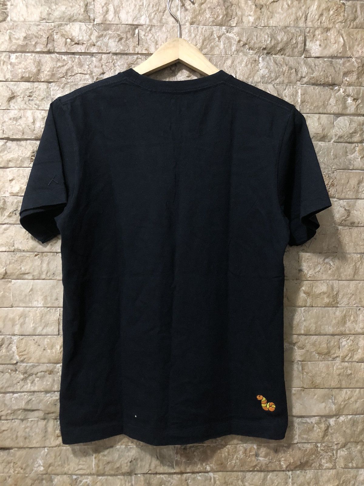 Japanese Brand × Kaws × Uniqlo Uniqlo X Kaws Sesame Street Tee Size US S / EU 44-46 / 1 - 4 Thumbnail