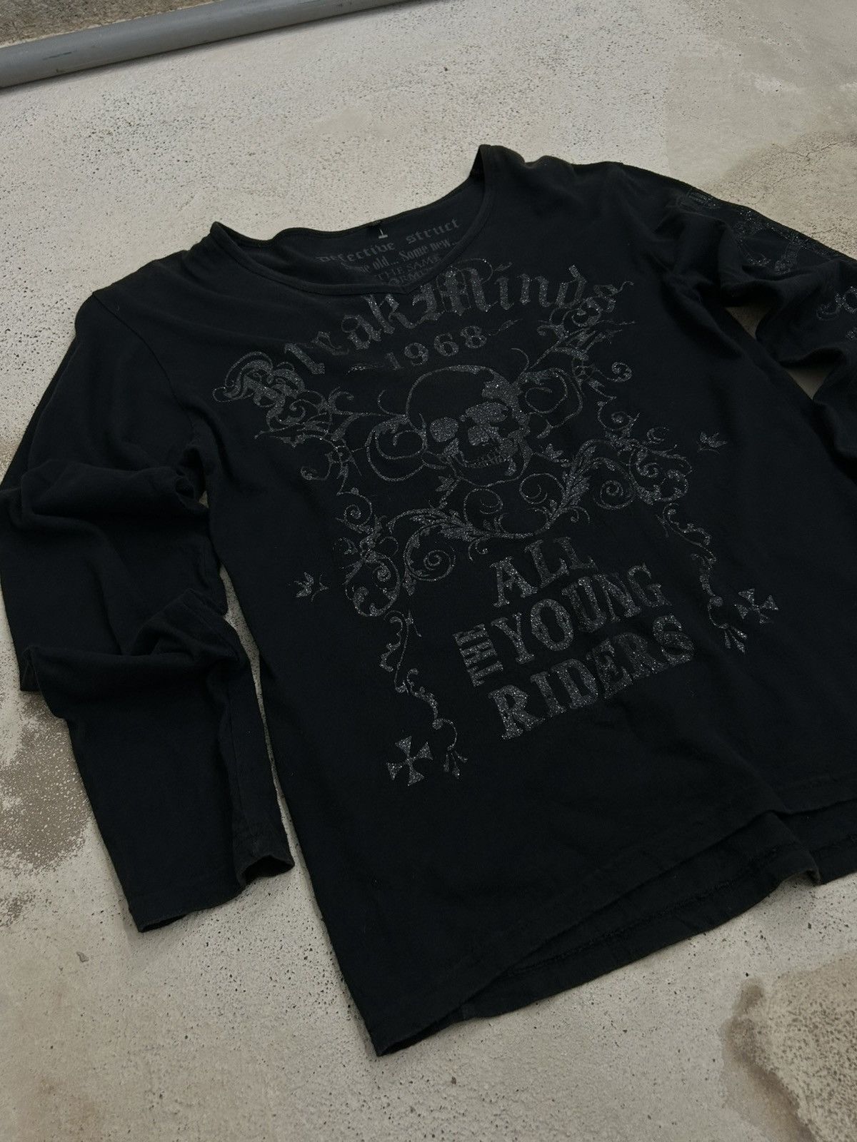 Hysteric Glamour Defective Truck Japan Art Sword Cross Design Chrome Heart Size US M / EU 48-50 / 2 - 4 Thumbnail
