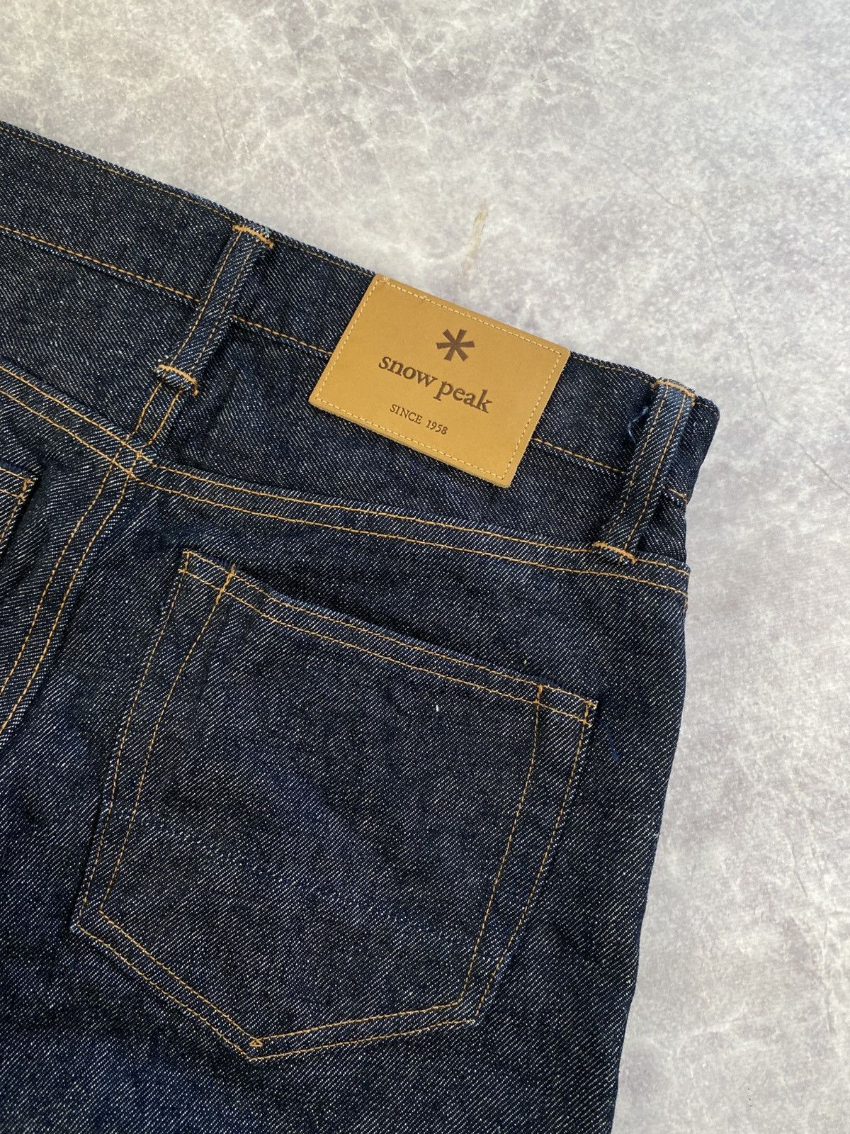 Snow Peak Snow Peak Recycled Cotton 5pkt Indigo Selvedge Jeans Sz: 28 Size US 28 / EU 44 - 13 Thumbnail