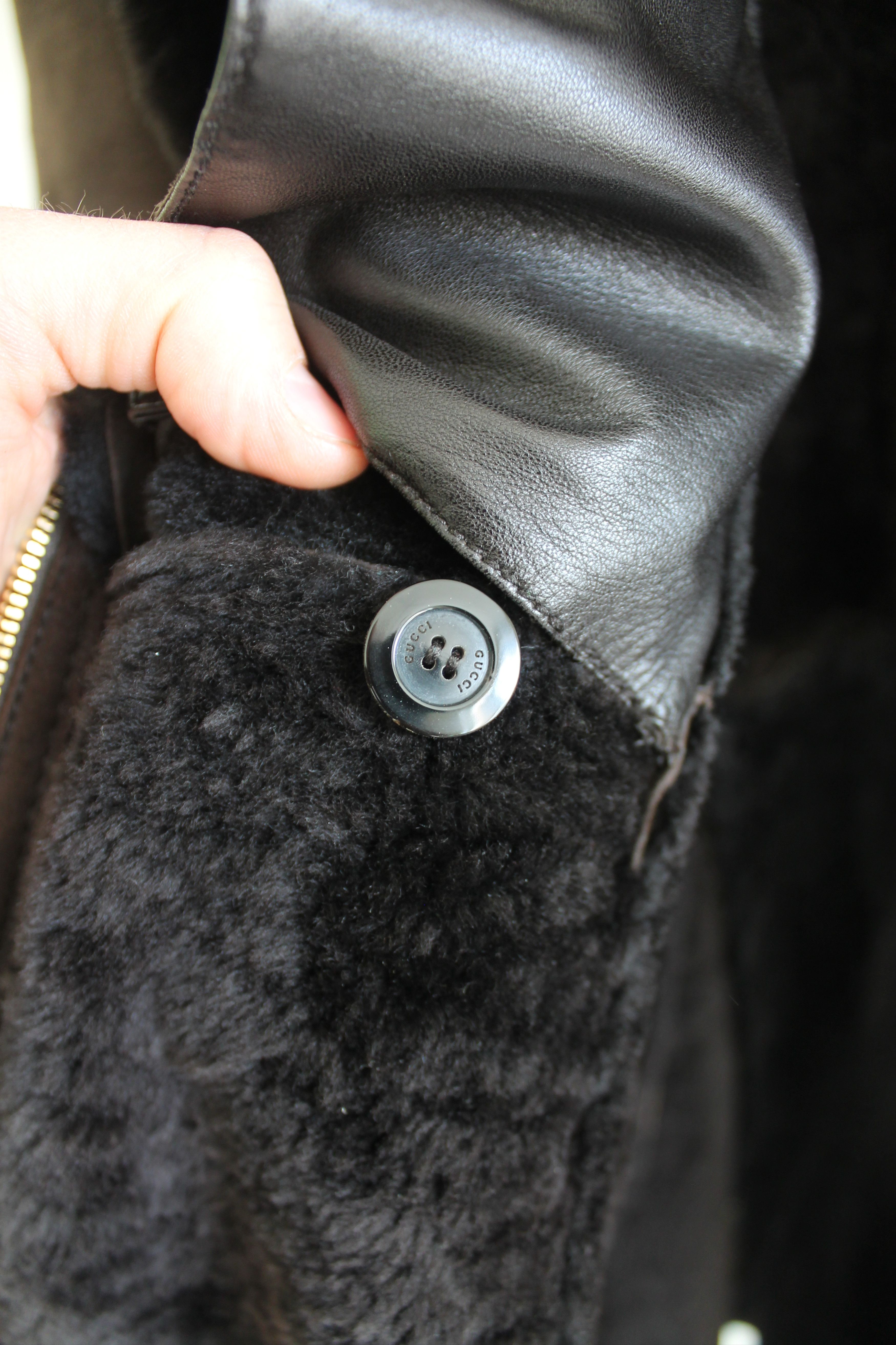 Gucci 90's GUCCI leather TOM FORD BELTED SHEARLING COAT brown Size M / US 6-8 / IT 42-44 - 15 Thumbnail