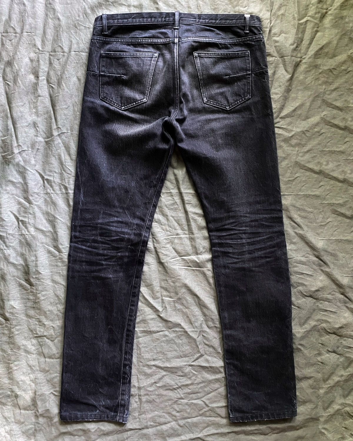 Dior SS09 Dior Homme Dirty Bleu Claire Reissue Washed Denim Jeans
