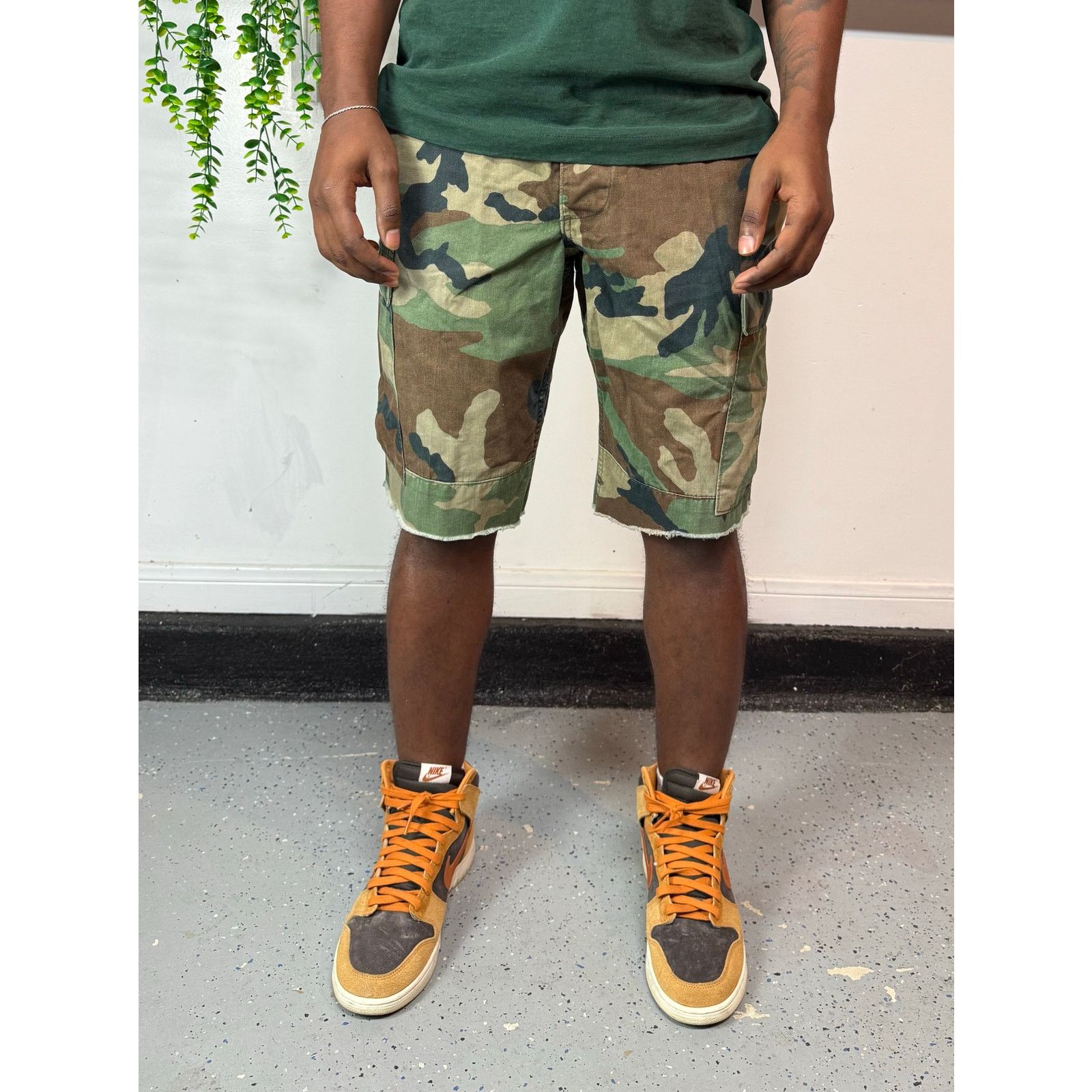 Hanes Camo cargo shorts Size US 32 / EU 48 - 1 Thumbnail
