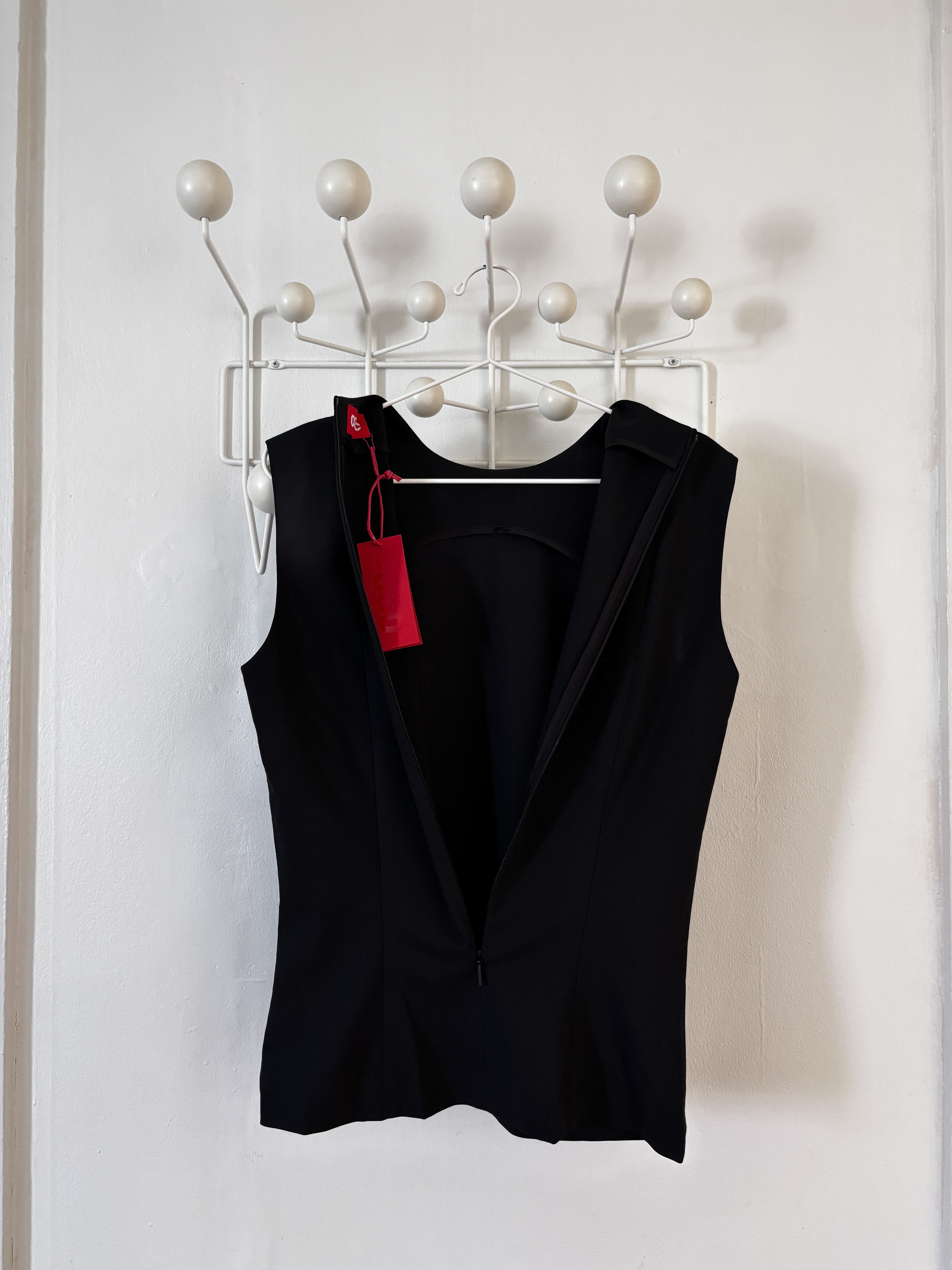 032c Office Attire Cropped Sleeveless Suit Top Size US M / EU 48-50 / 2 - 3 Thumbnail
