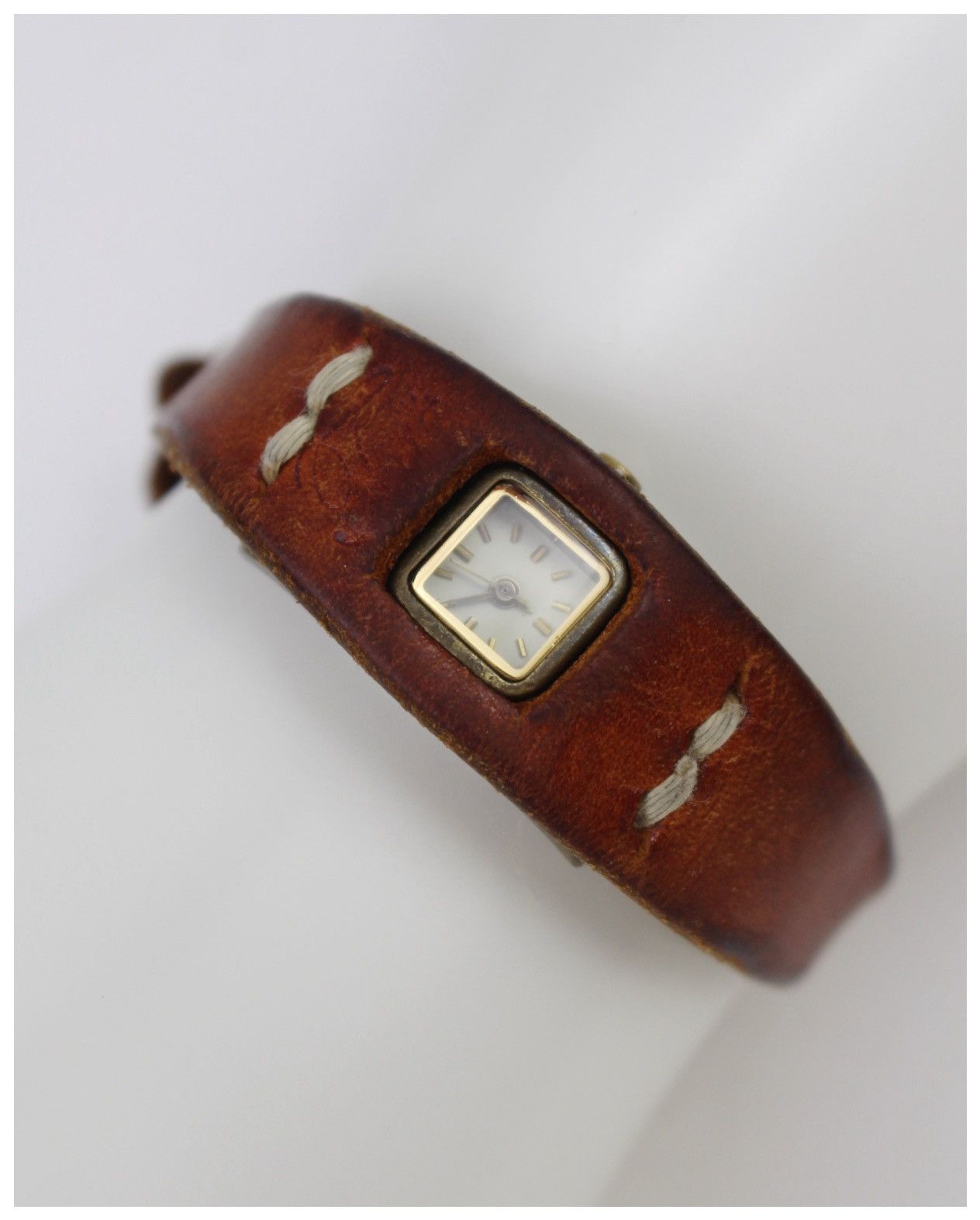 Japanese Brand 2000S FUUCA (フウカ) BRANCH HANDCRAFTED LEATHER QUARTZ WATCH Size ONE SIZE - 2 Thumbnail