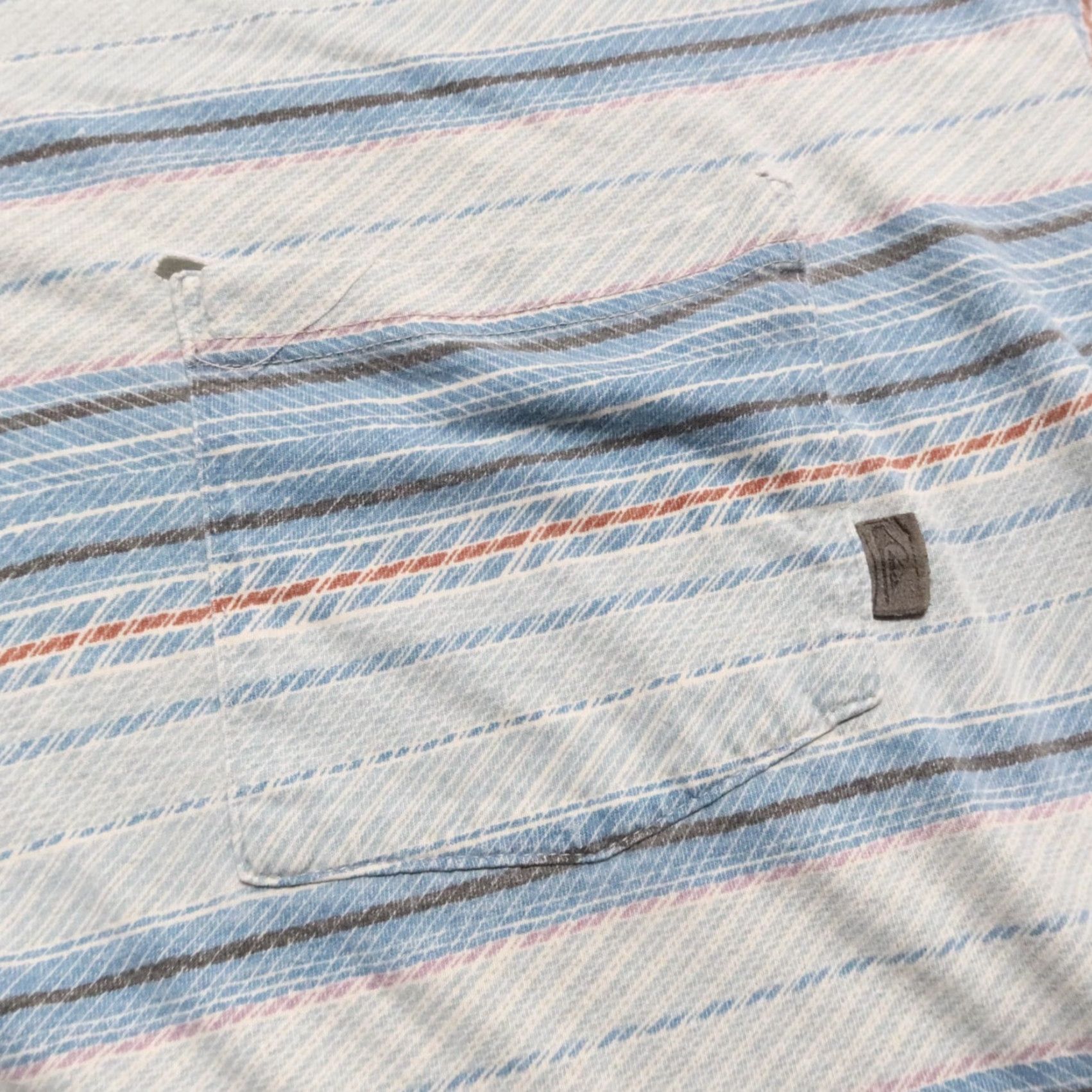 Quiksilver Vintage Quicksilver Shirt XL Distressed Blue Mens Shirt Size US XL / EU 56 / 4 - 4 Thumbnail