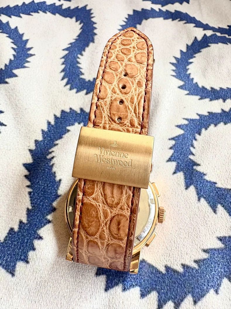 Vivienne Westwood Vivienne Westwood Vintage Gold White Dial Elvis Watch Size ONE SIZE - 8 Thumbnail