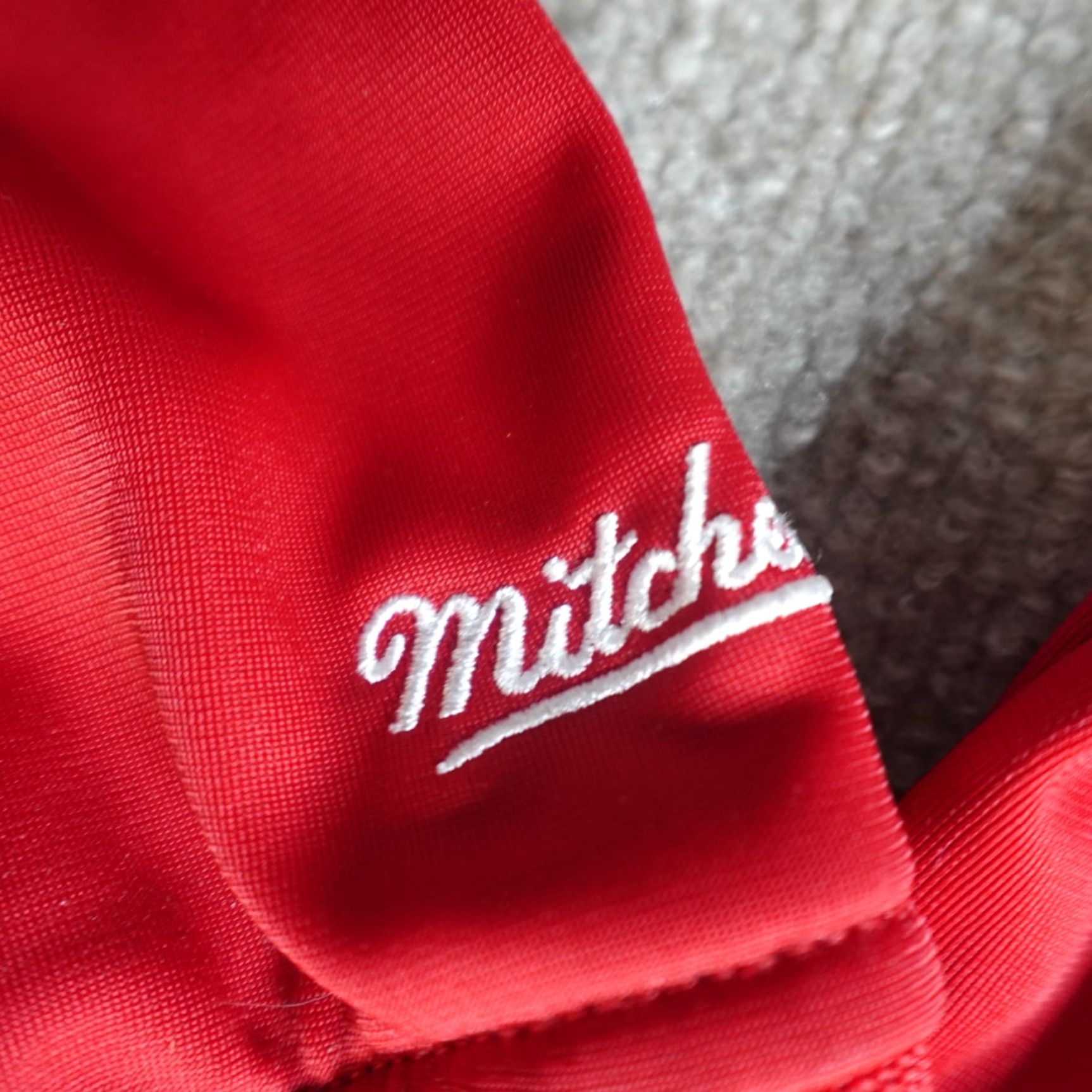 Mitchell & Ness Mitchell & Ness Red Wings Jacket Medium Detroit Tailored Warm Up Embroidered Size US M / EU 48-50 / 2 - 3 Thumbnail