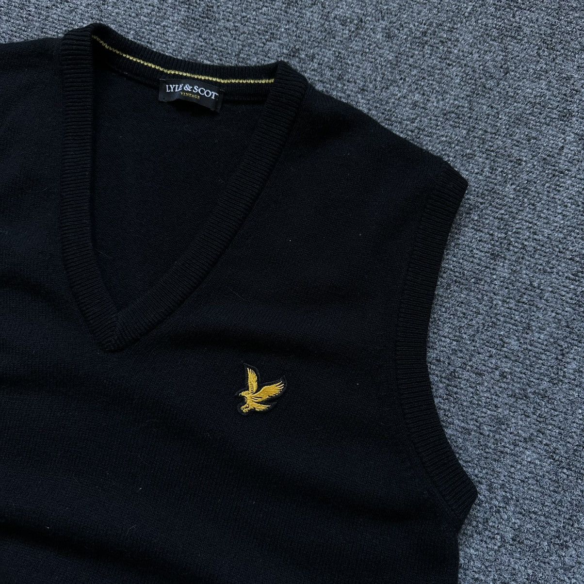 Lyle & Scott VTG Lyle & Scott Knit Vest Size M Old Money Y2K 00s USA Size US M / EU 48-50 / 2 - 4 Thumbnail