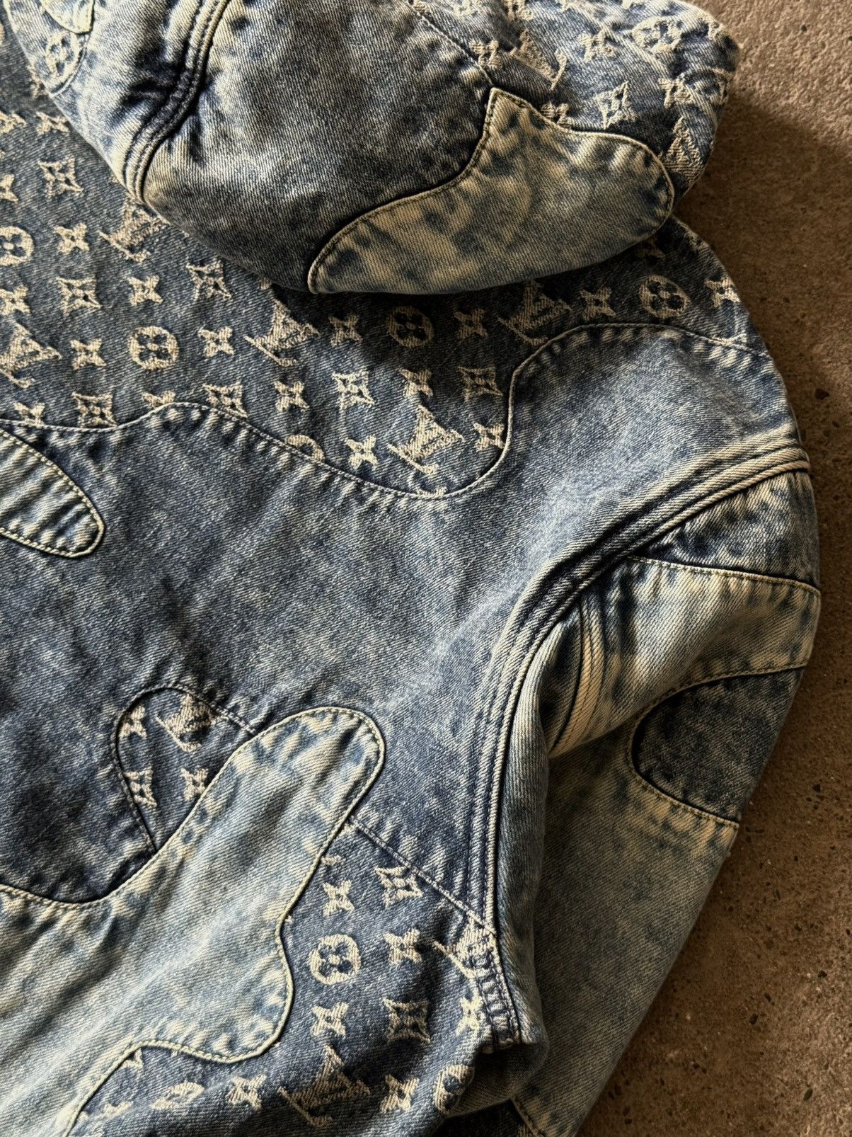 Louis Vuitton Louis Vuitton - Nigo / Virgil Abloh - SS22 - Denim Jacket Size US XL / EU 56 / 4 - 15 Thumbnail