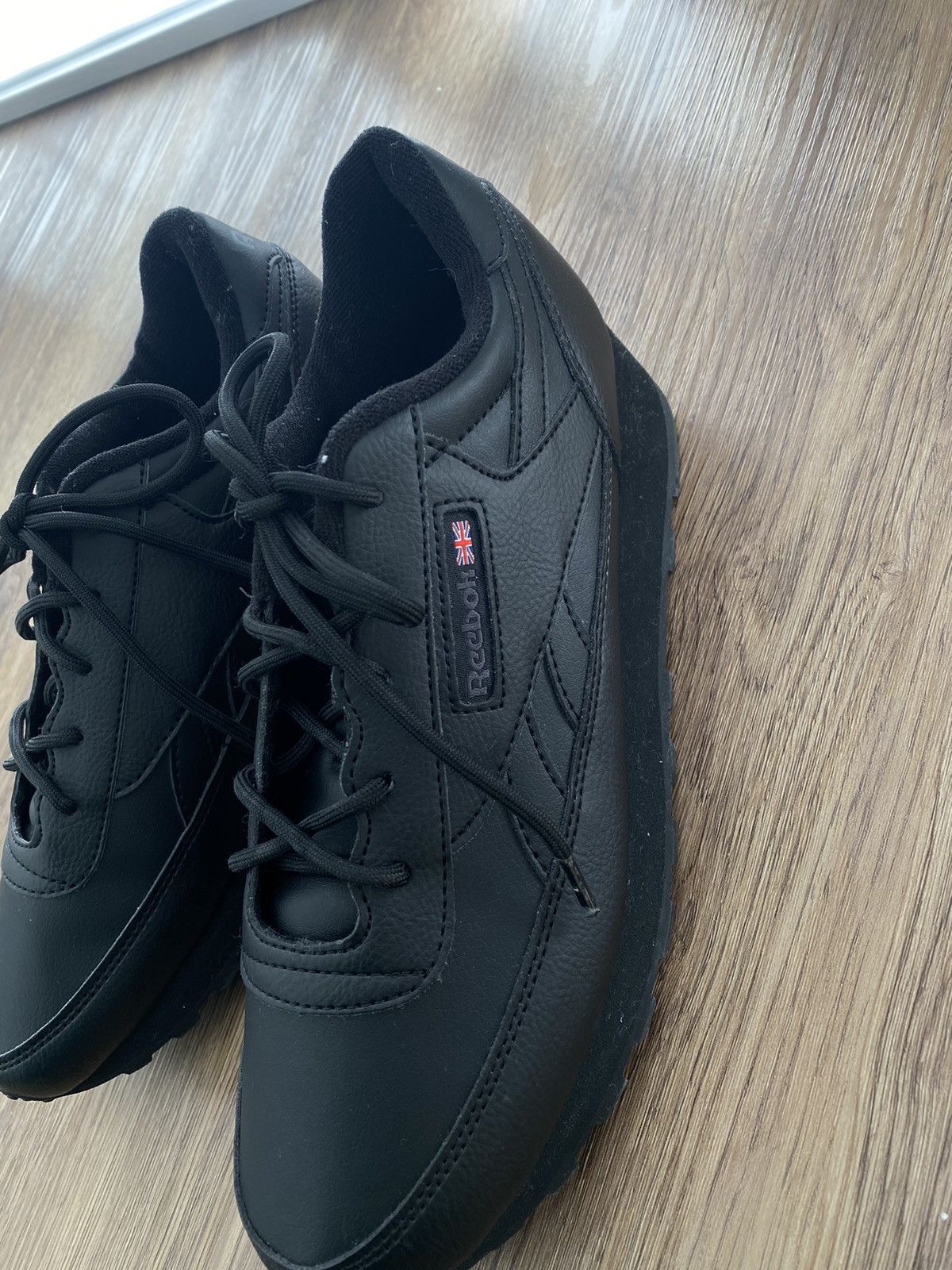 Reebok Reebok Classic Renaissance Black Memorytech Comfort size 9 Size US 9 / IT 39 - 7 Thumbnail