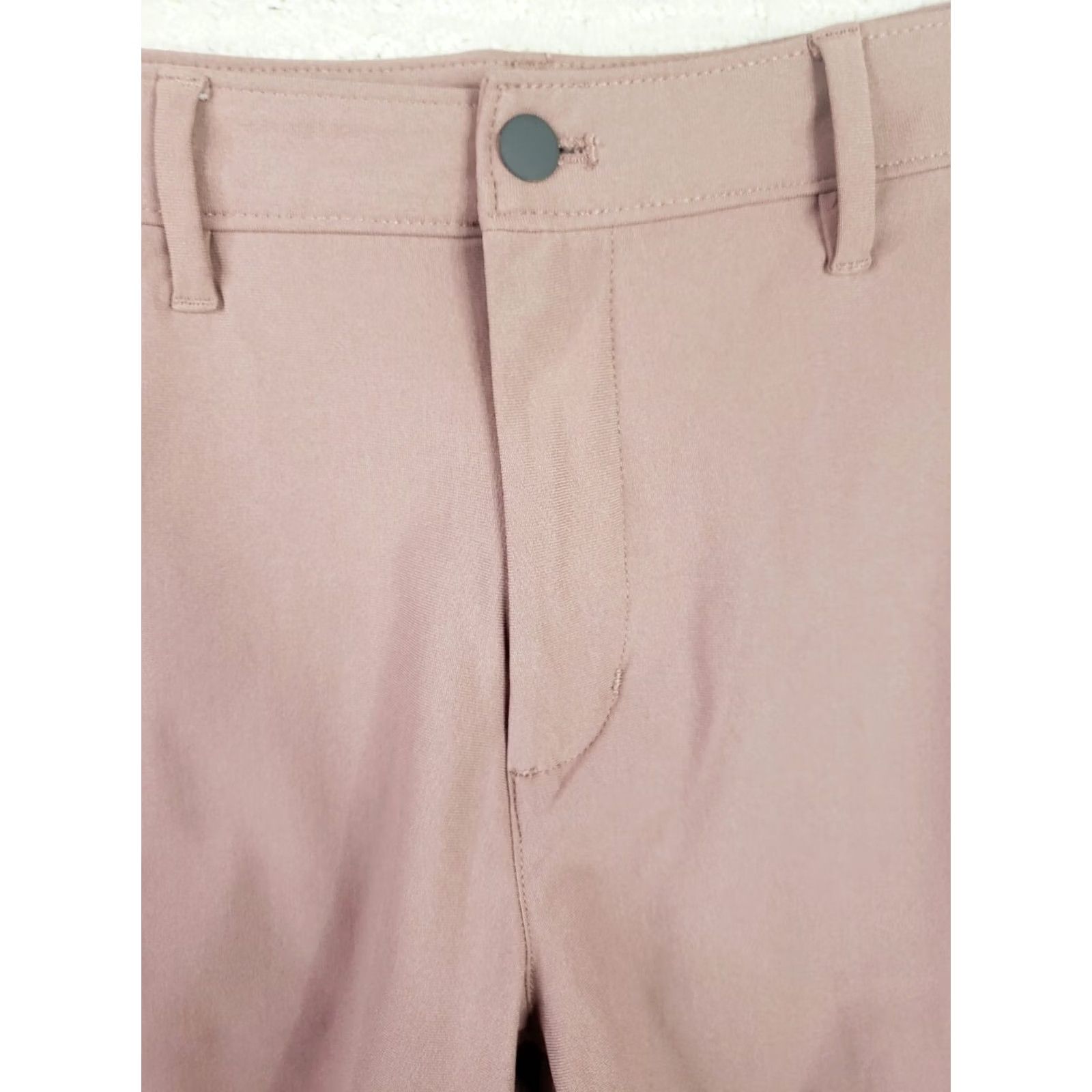 Lands' End Lands End Shorts Men's 35x9 Traditional Pink Stretch Flat Front 5 Pocket Size US 35 - 4 Thumbnail