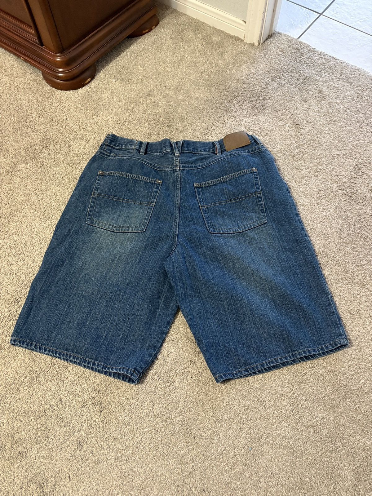 Other Vintage Y2k Baggy Denim Shorts Size 38 Skater Grunge Style Size US 38 / EU 54 - 1 Thumbnail