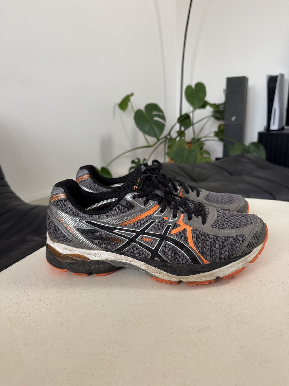 Asics Asics Vintage Low Sneakers Rare lOutdoor Y2k Hype Grey Size US 10 / EU 43 - 3 Thumbnail