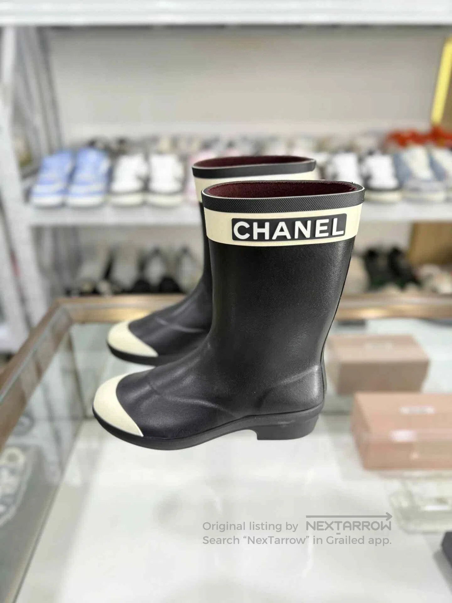 Chanel Chanel Black White Short Rain Boots. Size US 5 / IT 35 - 1 Thumbnail