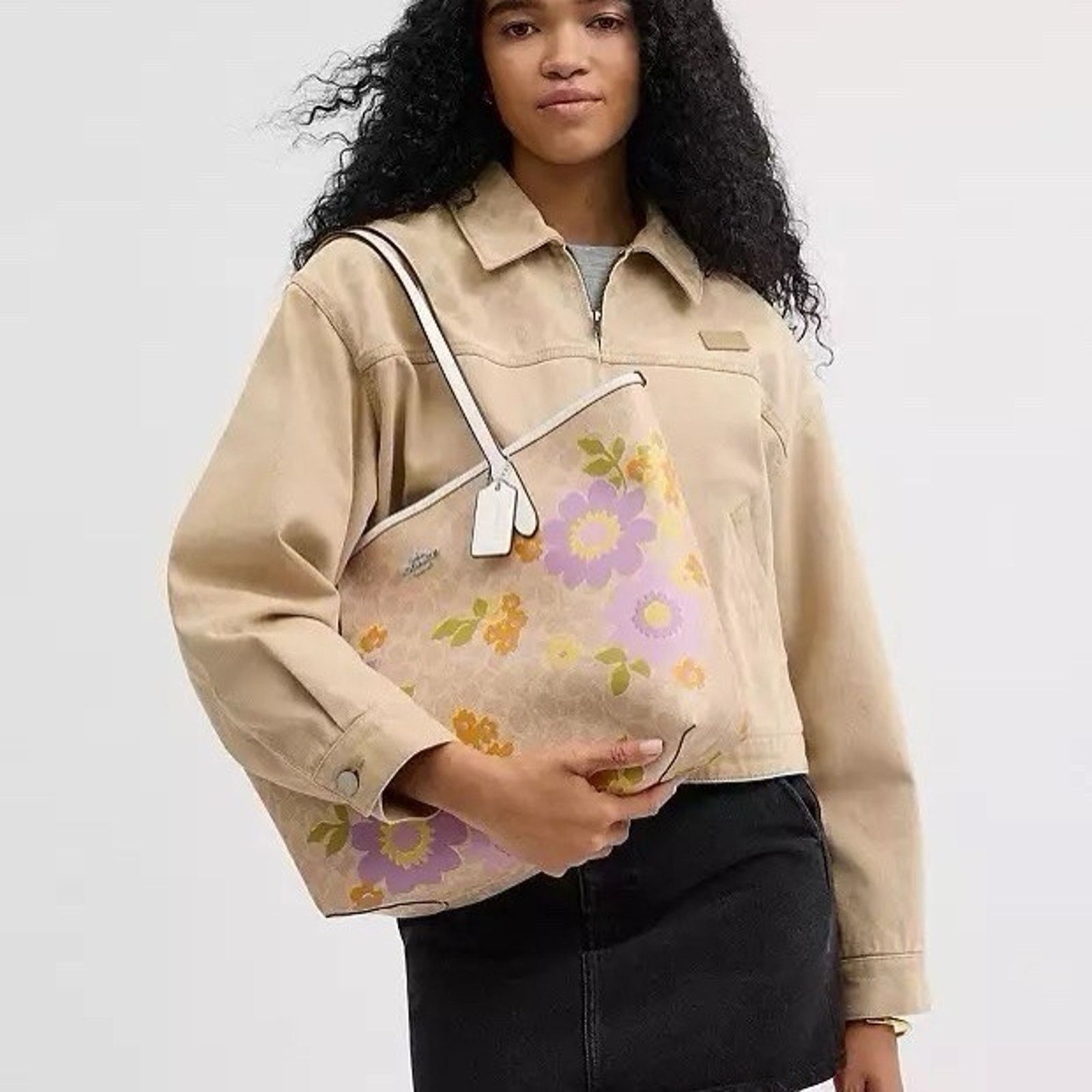 Coach NWT COACH City Tote Bag Signature Canvas Floral Print CBG71 Size ONE SIZE - 9 Thumbnail