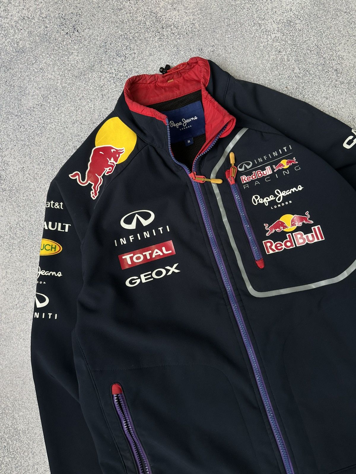 Red Bull Red Bull Racing Formula 1 Men’s Pepe Jeans Softshell Jacket Size US M / EU 48-50 / 2 - 5 Thumbnail