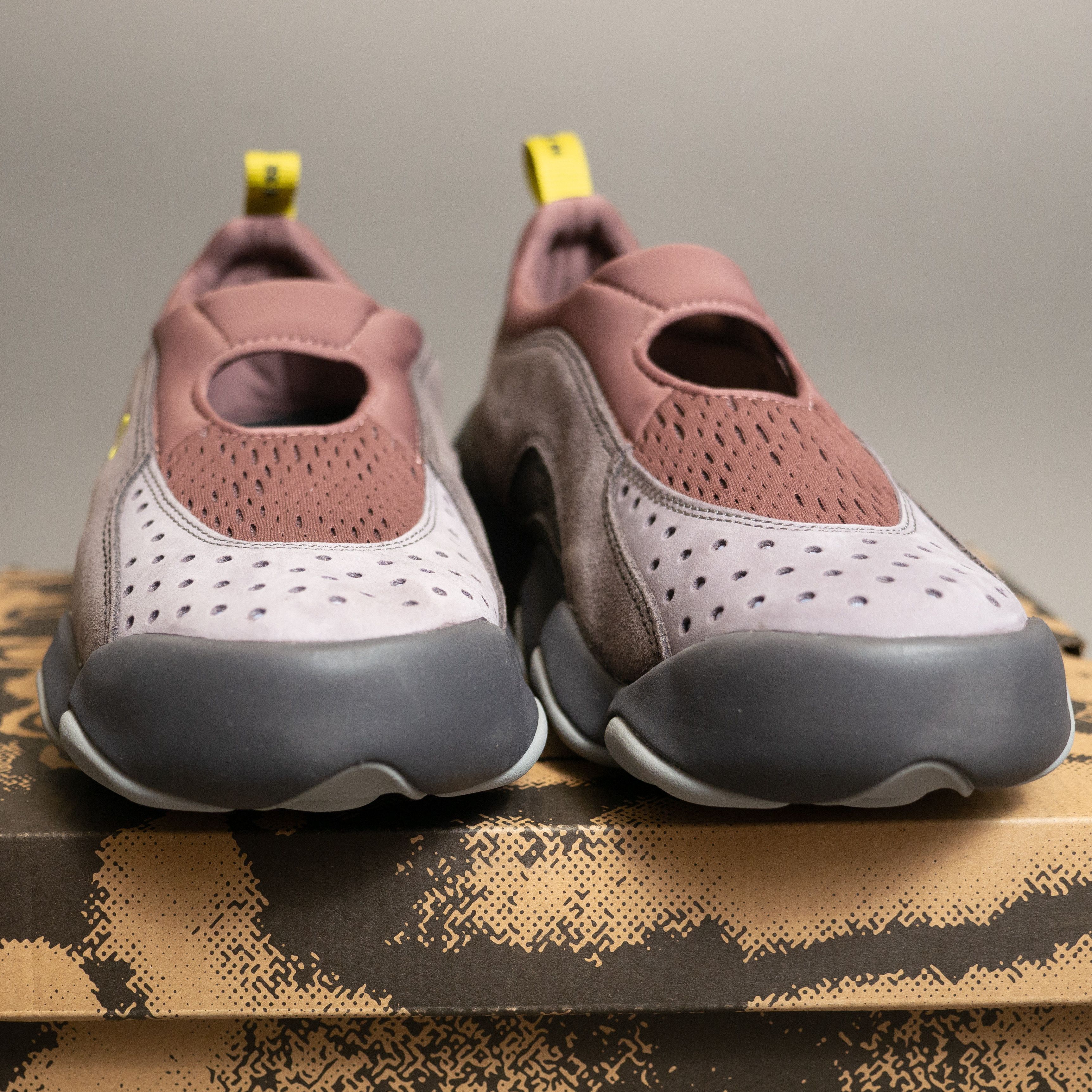 Brain Dead × Oakley Brain Dead x Oakley Suede Flesh Sandal Rose/Taupe New Size US 9 / EU 42 - 4 Thumbnail