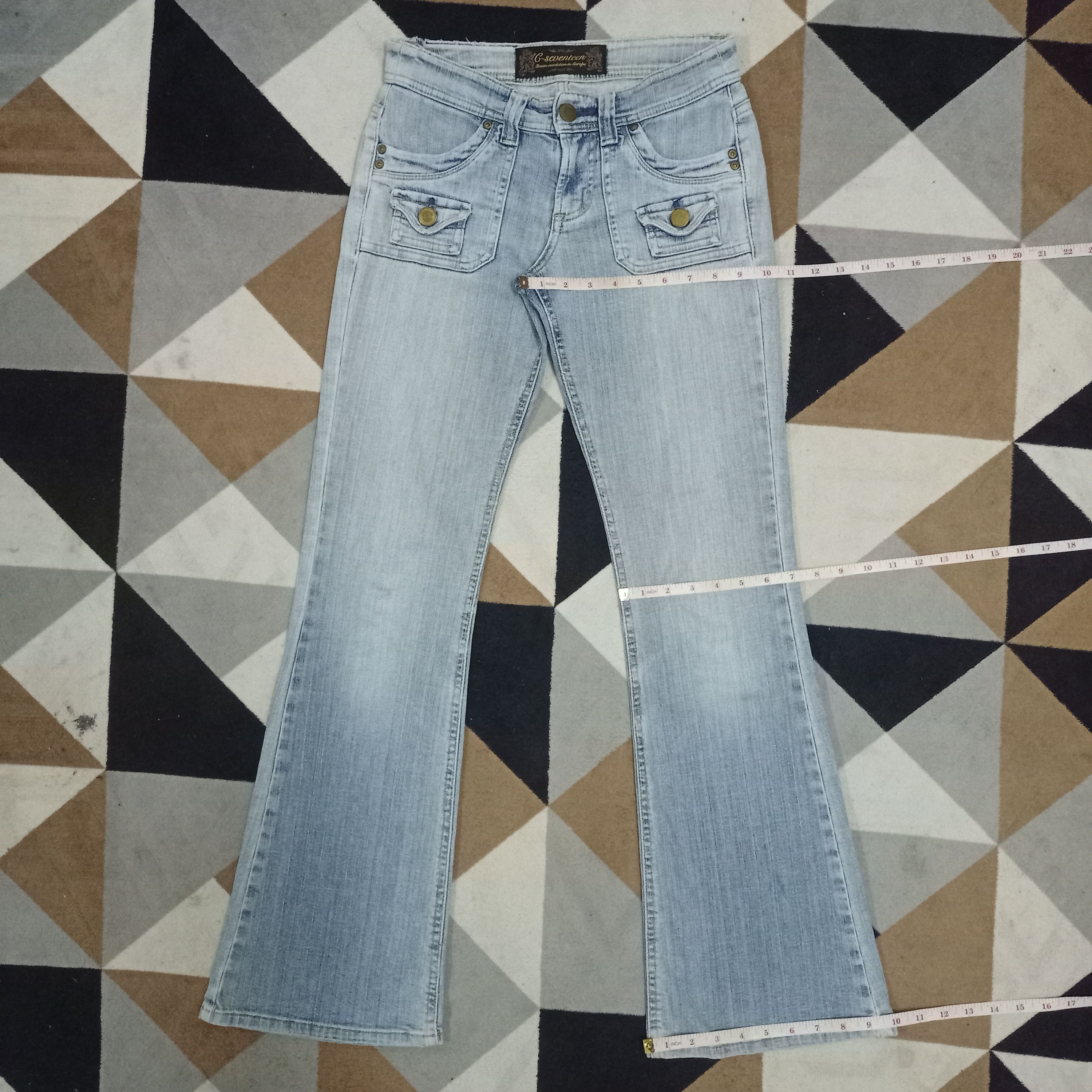 Japanese Brand Vintage Japanese Brand Blue Wash Flare Denim Bush Pants Size 28" / US 6 / IT 42 - 10 Thumbnail