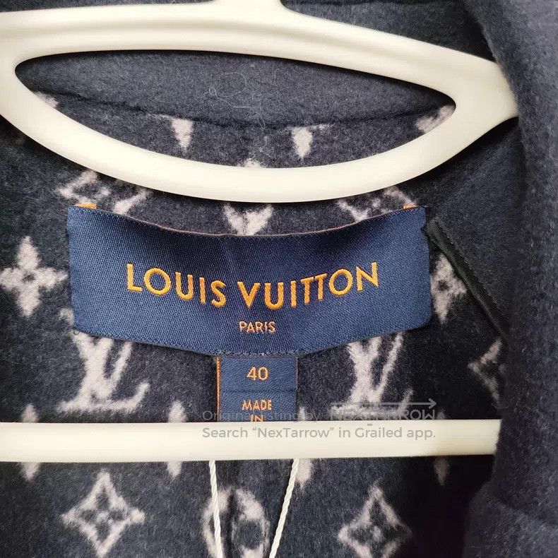 Louis Vuitton Louis Vuitton Navy blue wool coat Size S / US 4 / IT 40 - 3 Thumbnail
