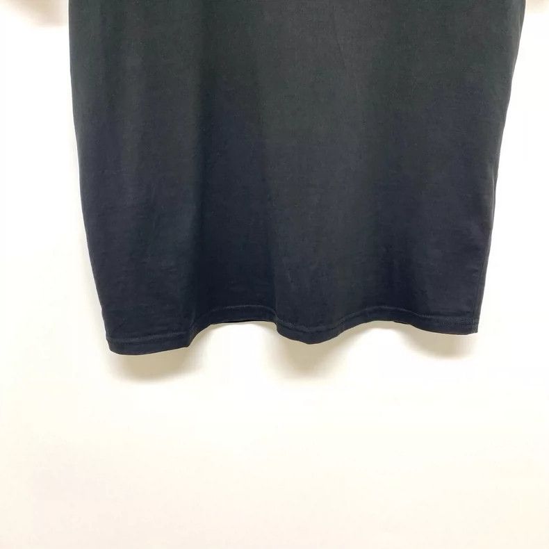 Givenchy Givenchy Classic Shark Printed Short Sleeve T-Shirt, Black Size US L / EU 52-54 / 3 - 4 Thumbnail