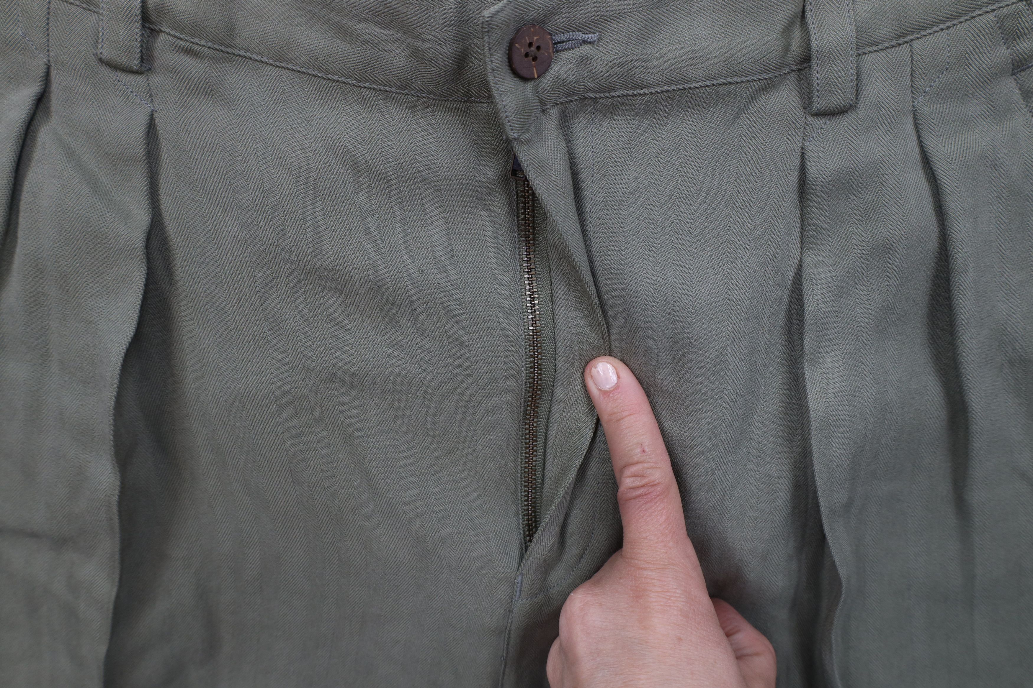 Tommy Bahama × Vintage Vintage 90s Tommy Bahama Relax Herringbone Pleated Shorts Size US 36 / EU 52 - 5 Thumbnail