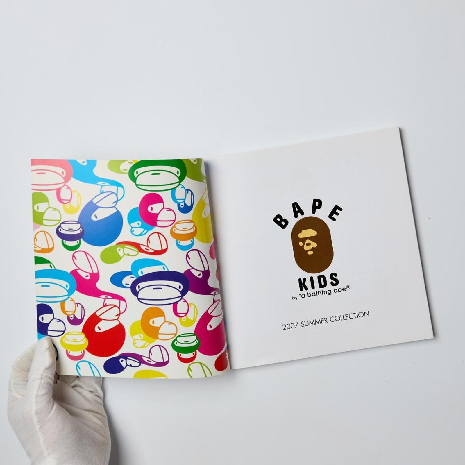 Bape A Bathing Ape Kids 2007 Summer Collection Look Book Size ONE SIZE - 2 Thumbnail